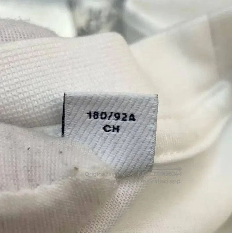 Burberry Burberry White Cotton Women's T-Shirt. Size S / US 4 / IT 40 - 7 Thumbnail