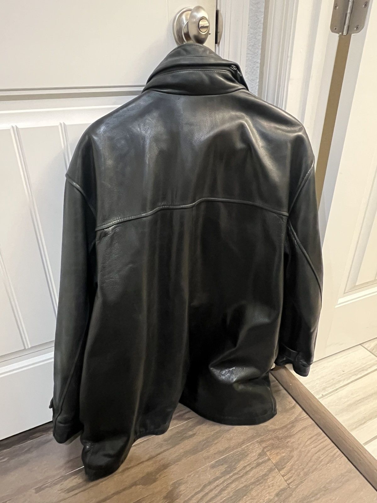 Andrew Marc Vintage 90s Andrew Marc Black Cowhide Leather Trench Coat Size US L / EU 52-54 / 3 - 8 Thumbnail
