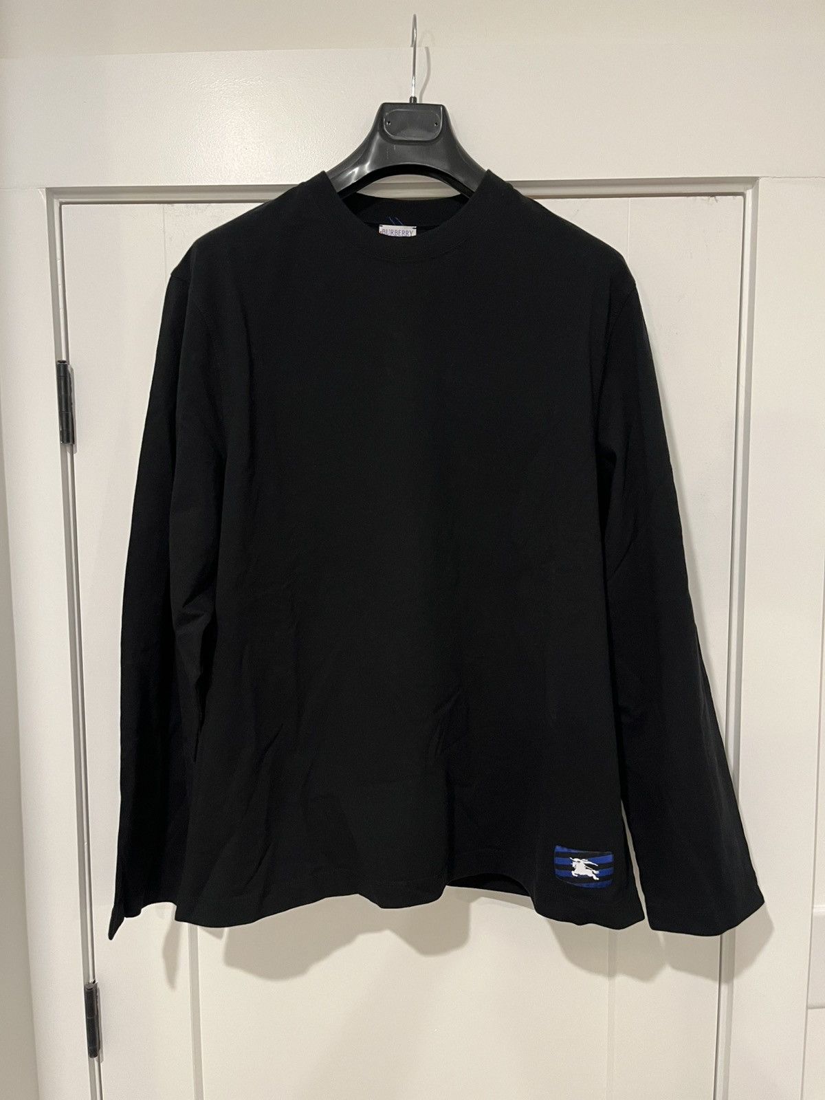 Burberry Burberry Long-Sleeve Equestrian Knight Patch T-Shirt Size US XXL / EU 58 / 5 - 4 Thumbnail