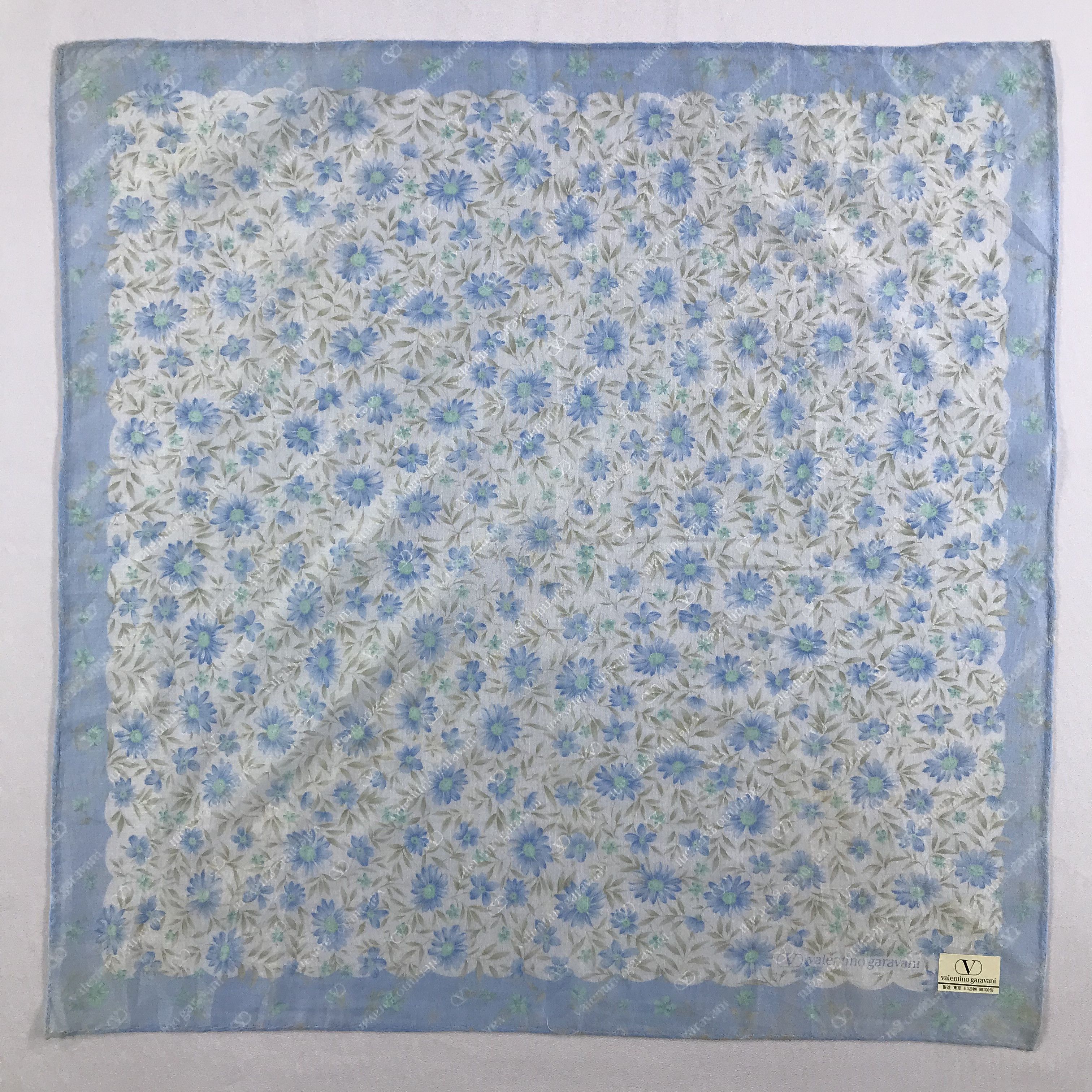 Valentino × Vintage Valentino Garavani Bandana / Handkerchief/Neckerchief -S2614 Size ONE SIZE - 1 Thumbnail