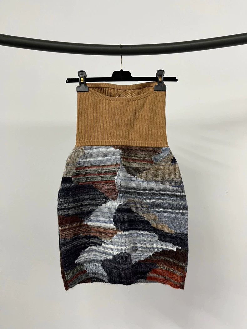 Chanel Chanel 24A high-end handicraft workshop cashmere contrast Size XS / US 0-2 / IT 36-38 - 2 Thumbnail
