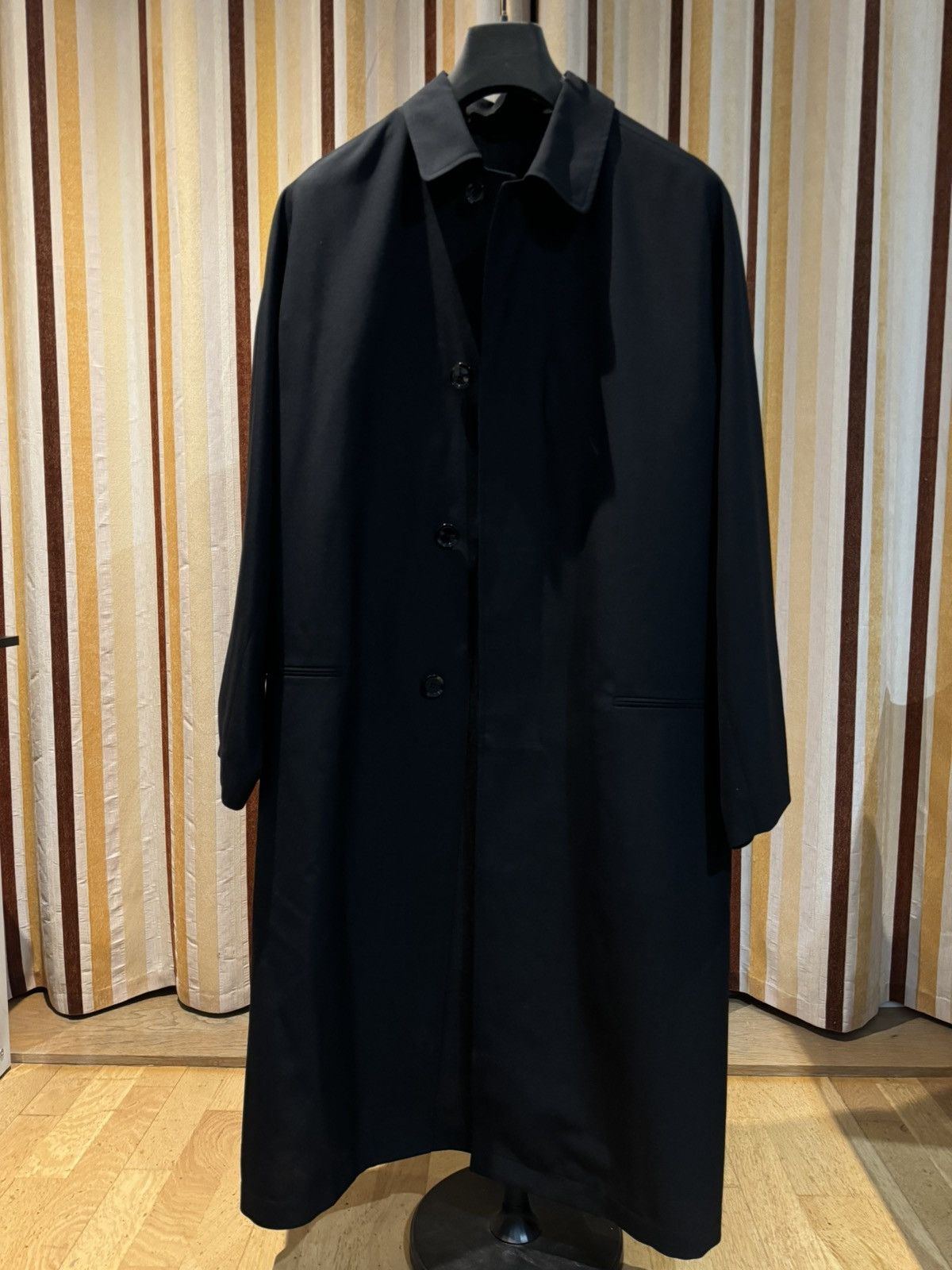 Lemaire Lemaire Men’s Black Wool Raglan Light Coat Trench Coat 50 Size US M / EU 48-50 / 2 - 2 Thumbnail