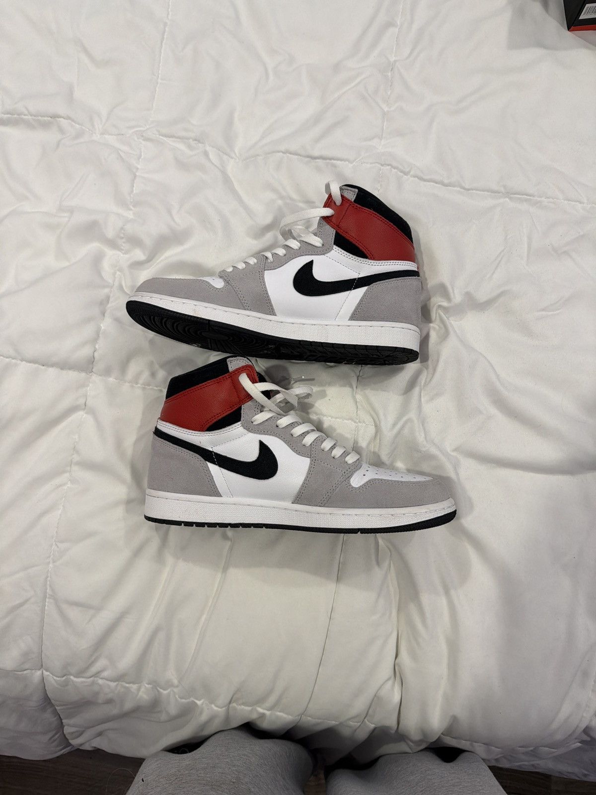 Jordan Brand Air Jordan 1 Retro High OG ‘Smoke Grey’ Size US 10 / EU 43 - 2 Thumbnail