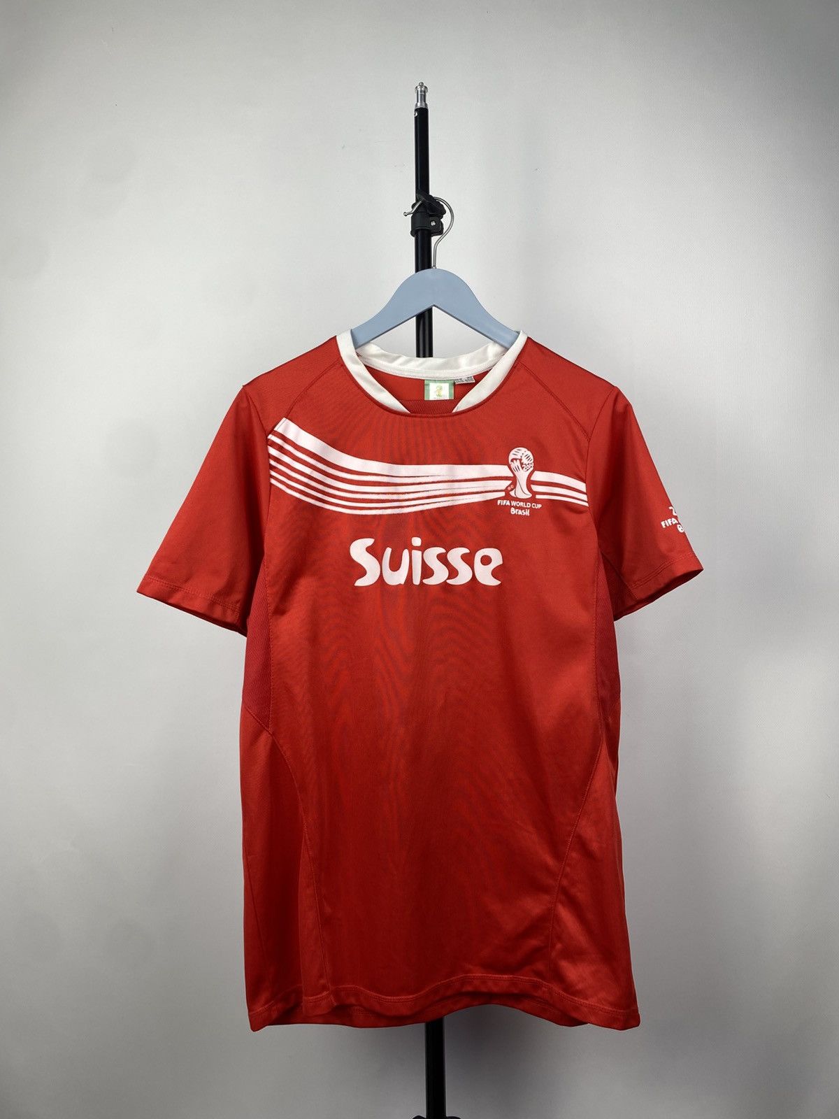 Vintage Vintage Suisse FIFA Brasil 2014 Soccer Jersey T Shirt Size US M / EU 48-50 / 2 - 1 Thumbnail