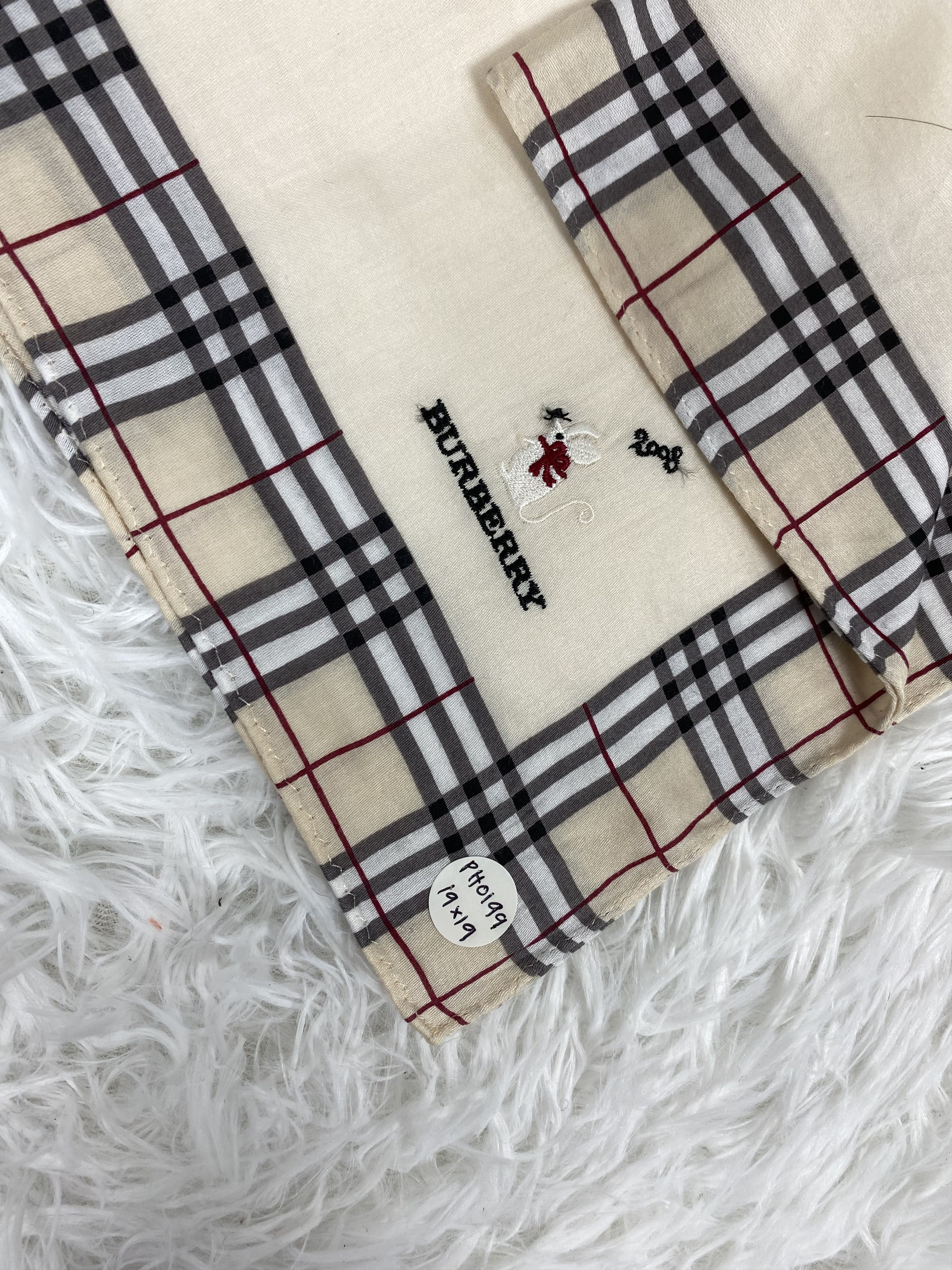 Burberry Vintage Burberry Handkerchief Neckerchief PH0199 Size ONE SIZE - 2 Thumbnail