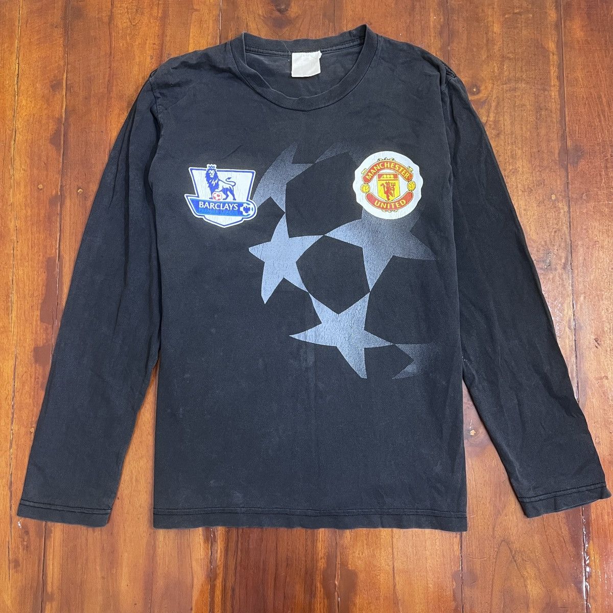 Vintage Vintage Manchester united ucl 2008 shirt Size US M / EU 48-50 / 2 - 1 Thumbnail