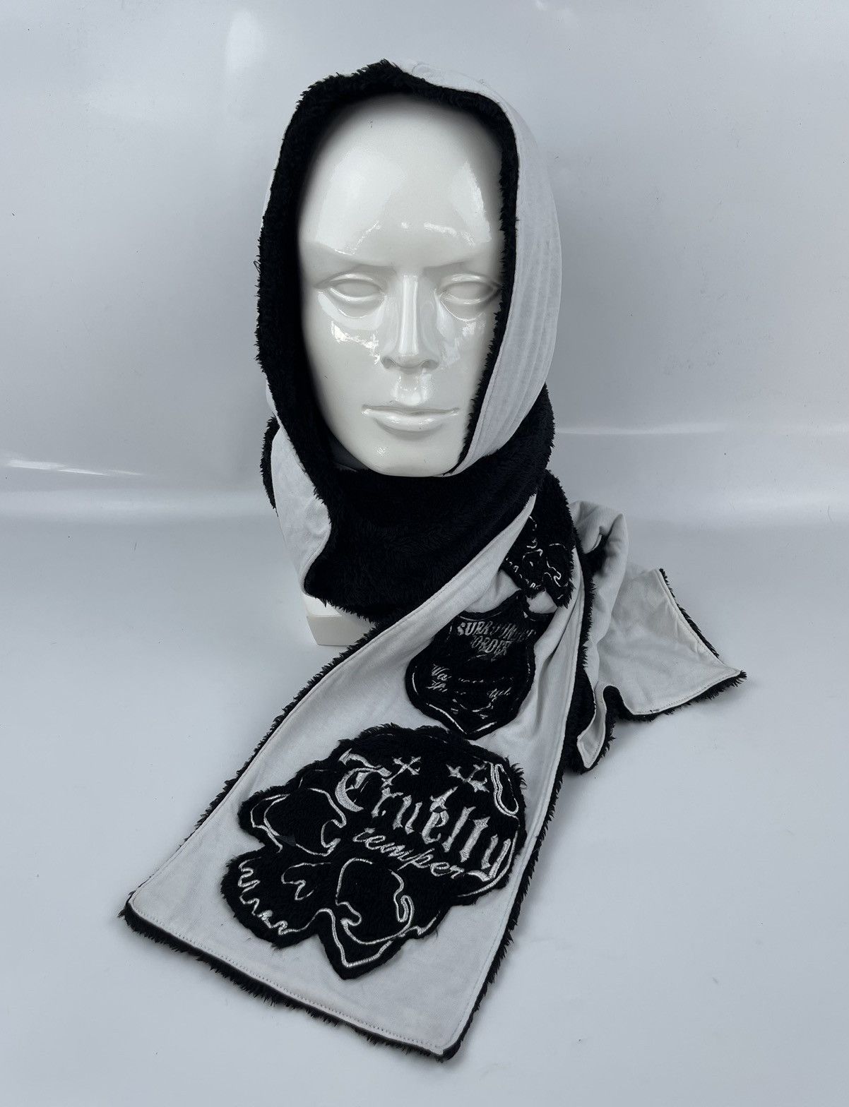 image of Seditionaries x Skulls Cruelly Temper Skulls Scarf With Head Cover, Men's