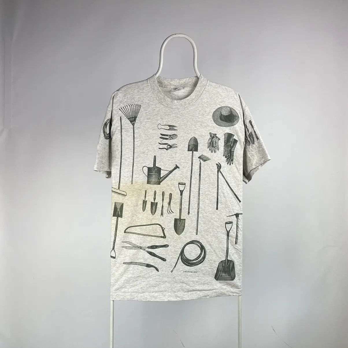 Band Tees Vintage Relevant Tshirt USA size XLarge 1994 Size US XL / EU 56 / 4 - 1 Thumbnail