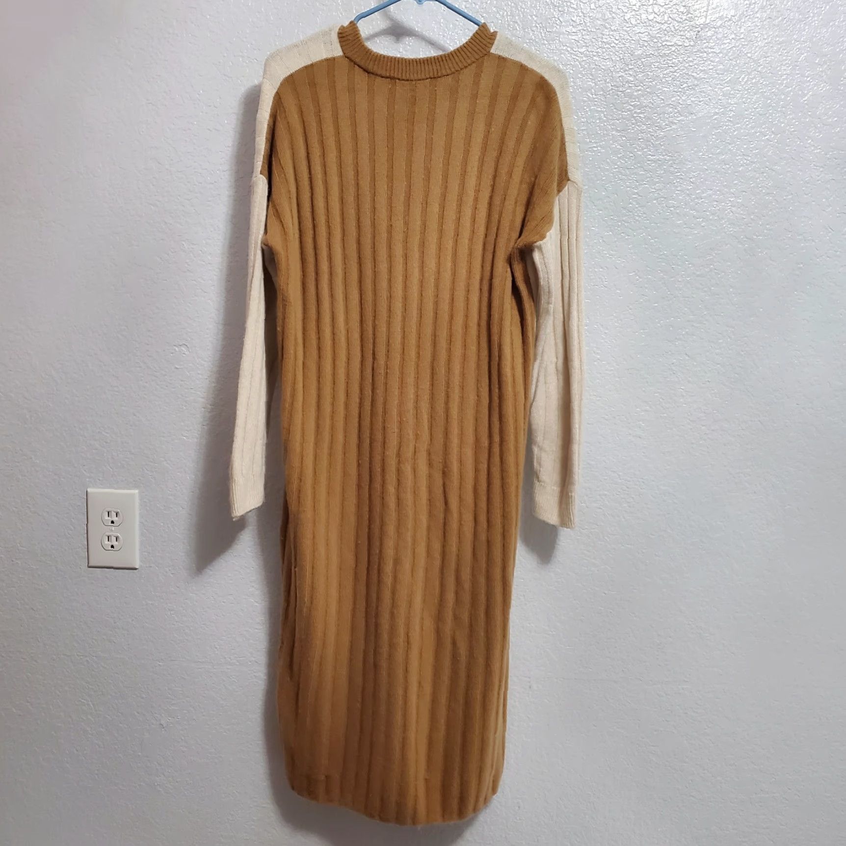 Madewell Madewell Sweater Dress Women’s M Beige Brown Ribbed Midi Wool Blend Long Sleeve Size M / US 6-8 / IT 42-44 - 2 Thumbnail