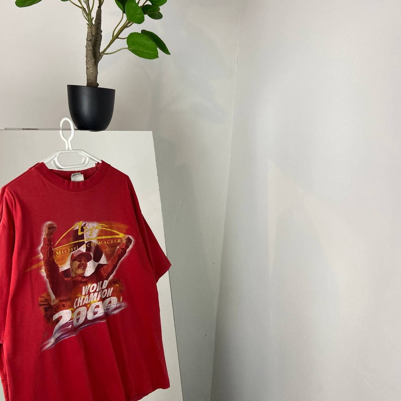 Vintage Vintage 00s Michael Schumacher World Champion Racing T-Shirt Size US XL / EU 56 / 4 - 1 Thumbnail