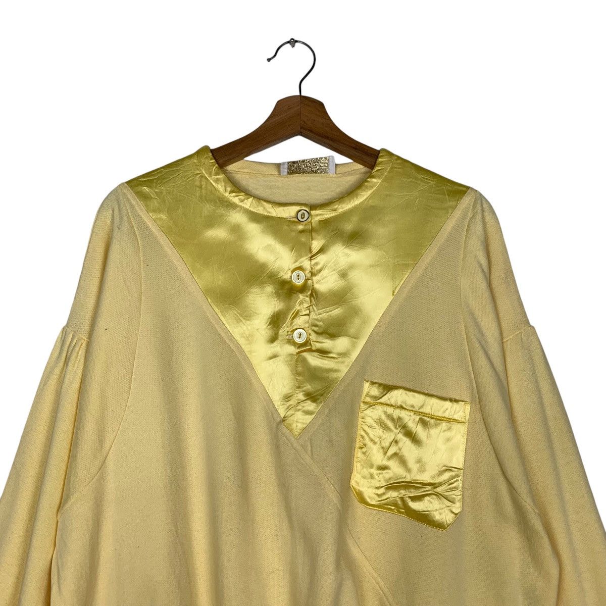 Japanese Brand 80’s CATHERINE Made in France Yellow Sweatshirt #1540-C69 Size M / US 6-8 / IT 42-44 - 2 Thumbnail