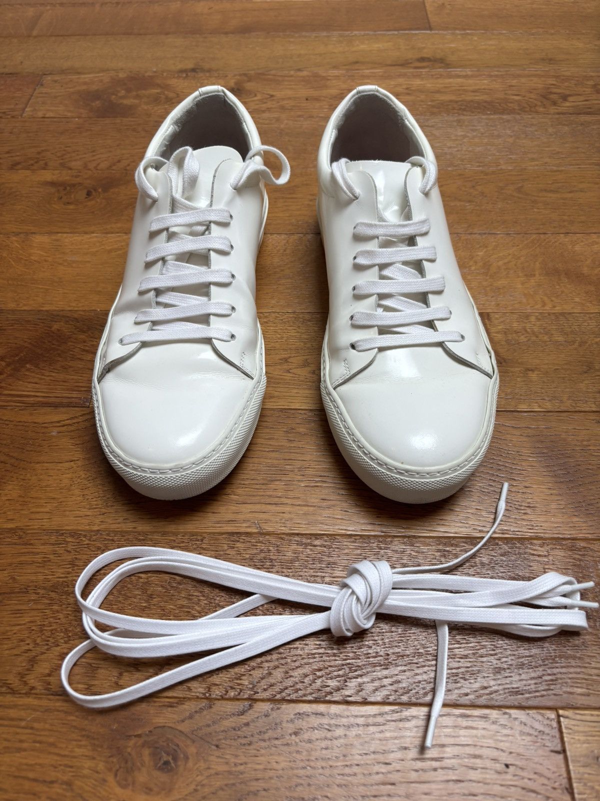 Acne Studios White leather Acne Studios low-top sneakers Size US 7 / EU 40 - 3 Thumbnail