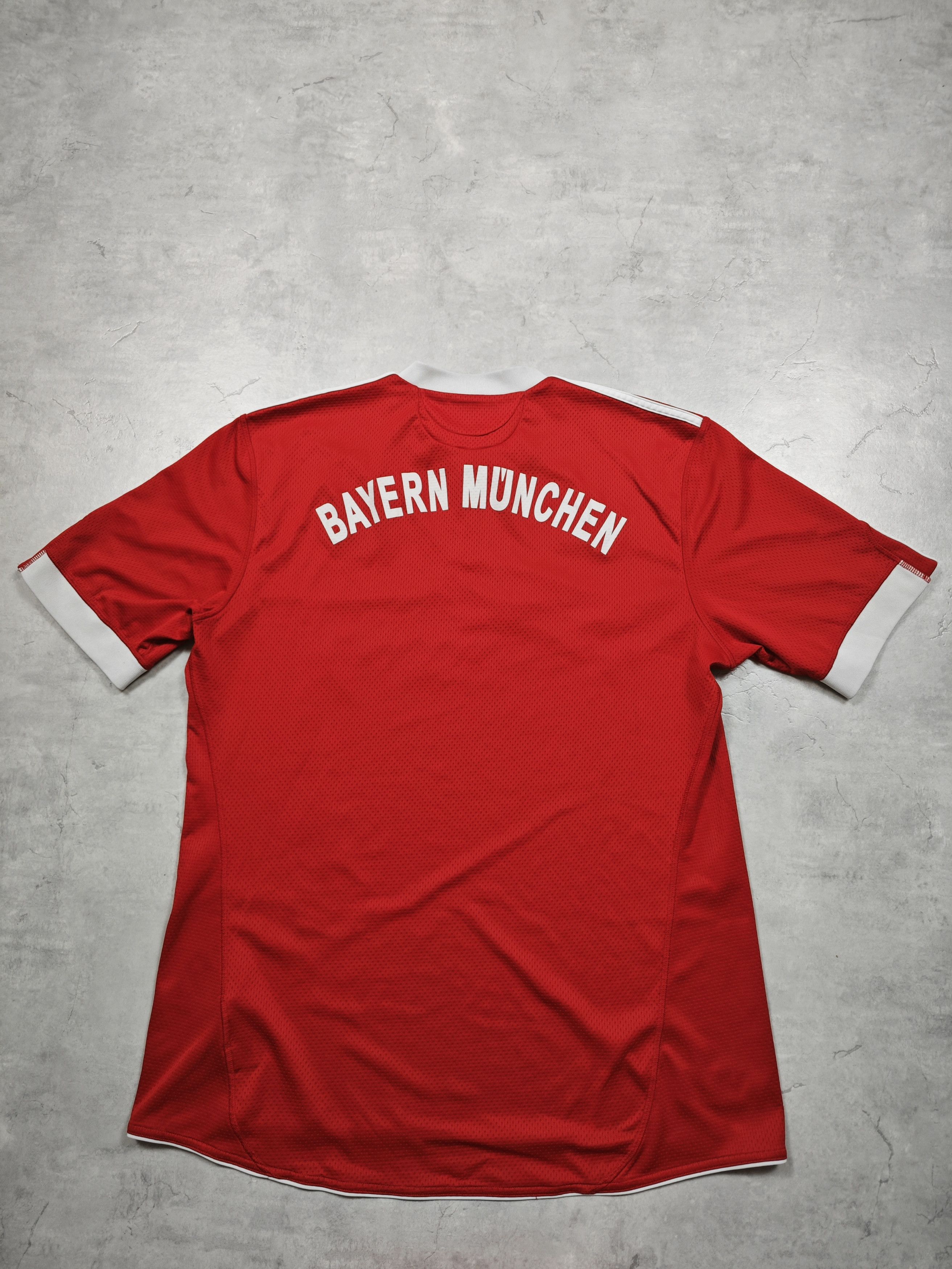 Adidas Bayern Munchen 2009 Size US L / EU 52-54 / 3 - 4 Thumbnail