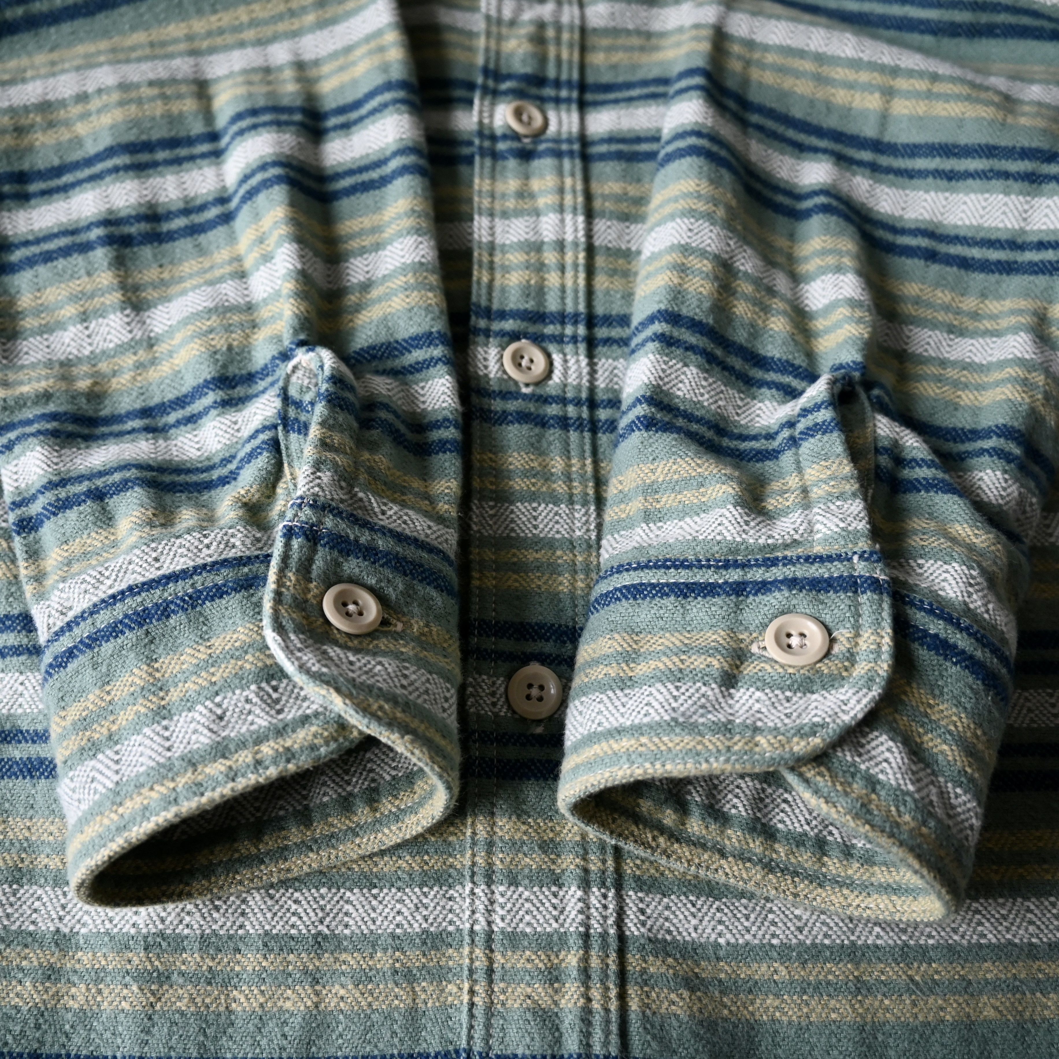 Momotaro Jeans MOMOTARO JEANS heavyweight flannel shirt, 44, made in Japan Size US L / EU 52-54 / 3 - 19 Thumbnail