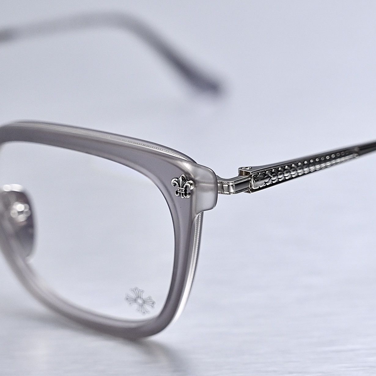 Chrome Hearts CHROME HEARTS STRAPADICTOME MATTE GRAPHITE SS GLASSES Size ONE SIZE - 3 Thumbnail