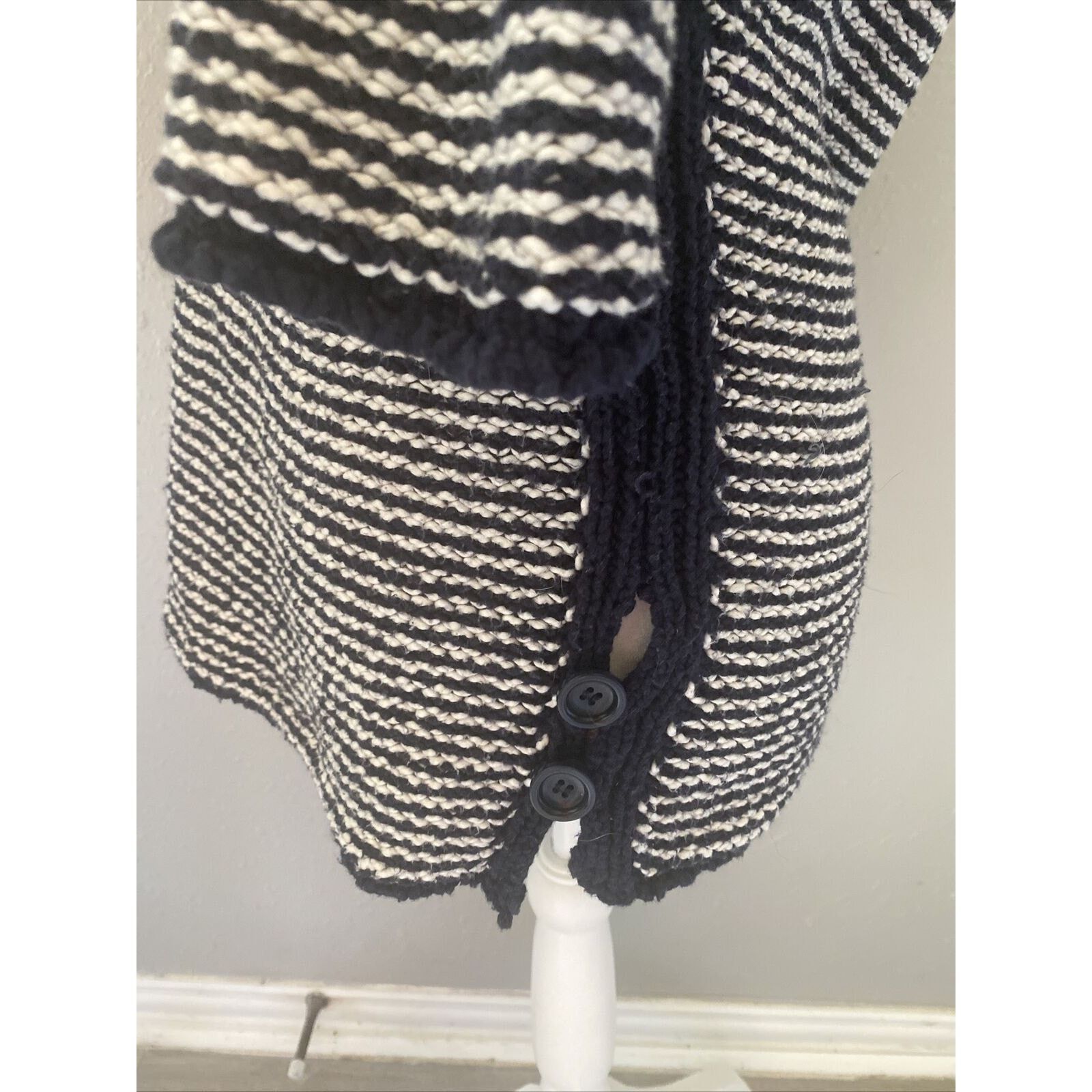 Calypso St Barth Calypso St. Barth Cotton Sweater Knit Size S Button V Neck Size S / US 4 / IT 40 - 4 Thumbnail