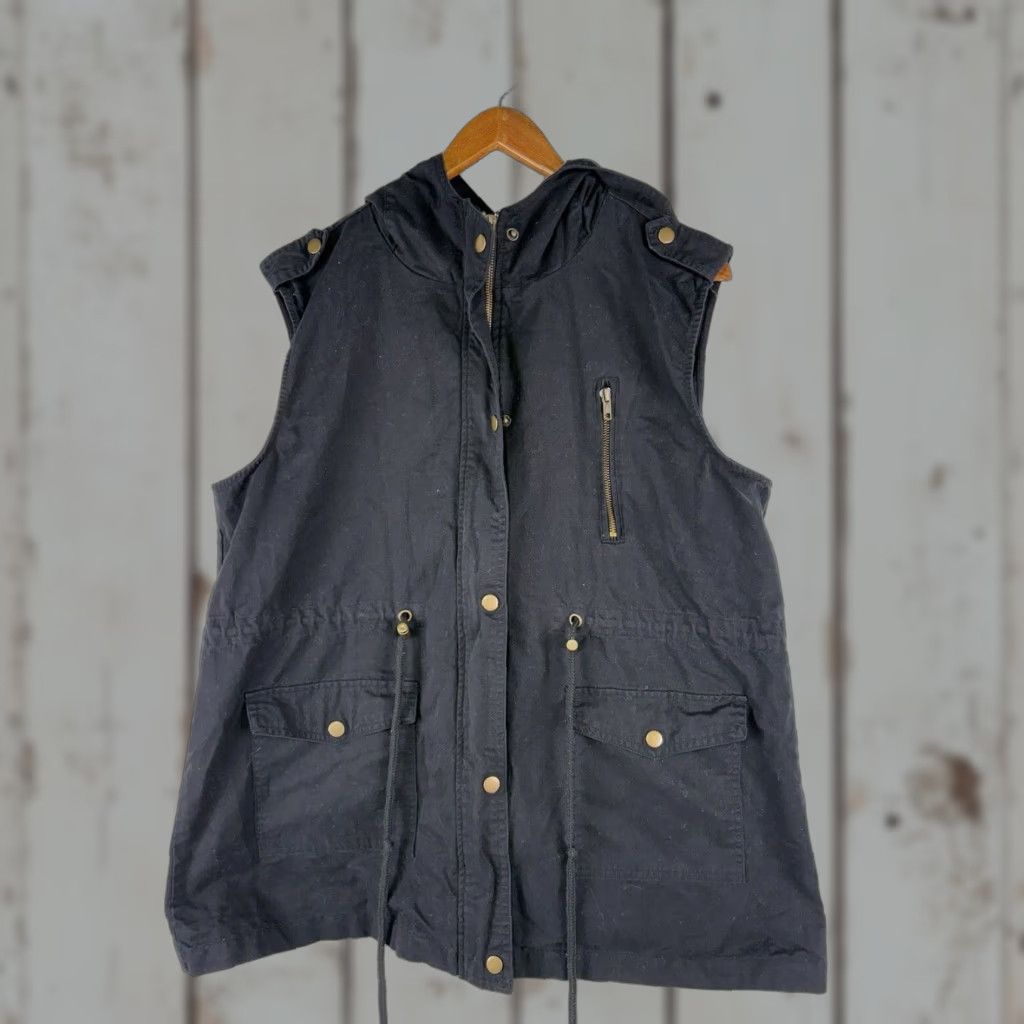 Vintage VINTAGE Zenana Outfitters Utility Vest Women’s Cotton Hooded Sleeveless Size 1X Black Casual Travel Workwear Size XL / US 12-14 / IT 48-50 - 1 Thumbnail
