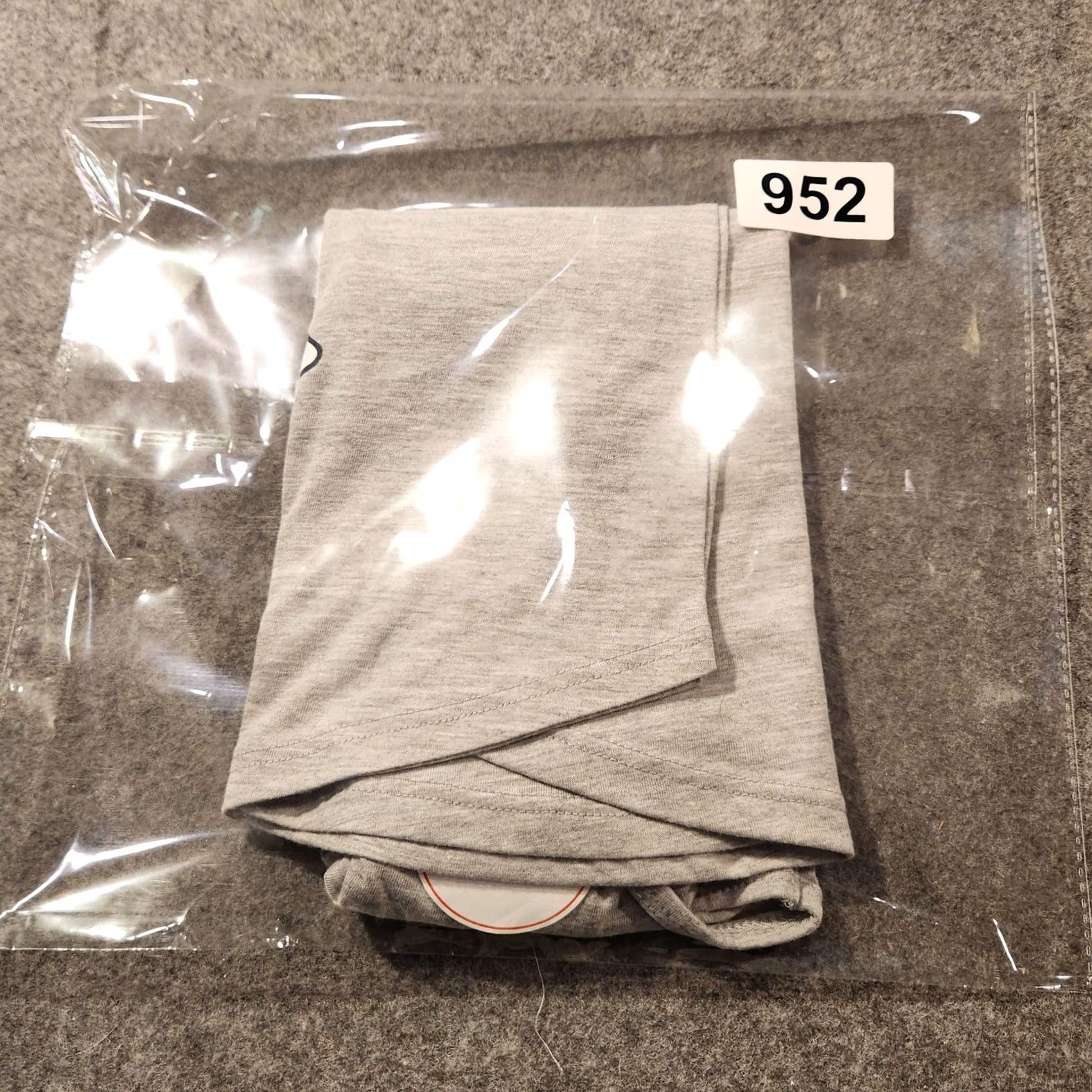 Disney VINTAGE? No. Size XS / US 0-2 / IT 36-38 - 7 Thumbnail