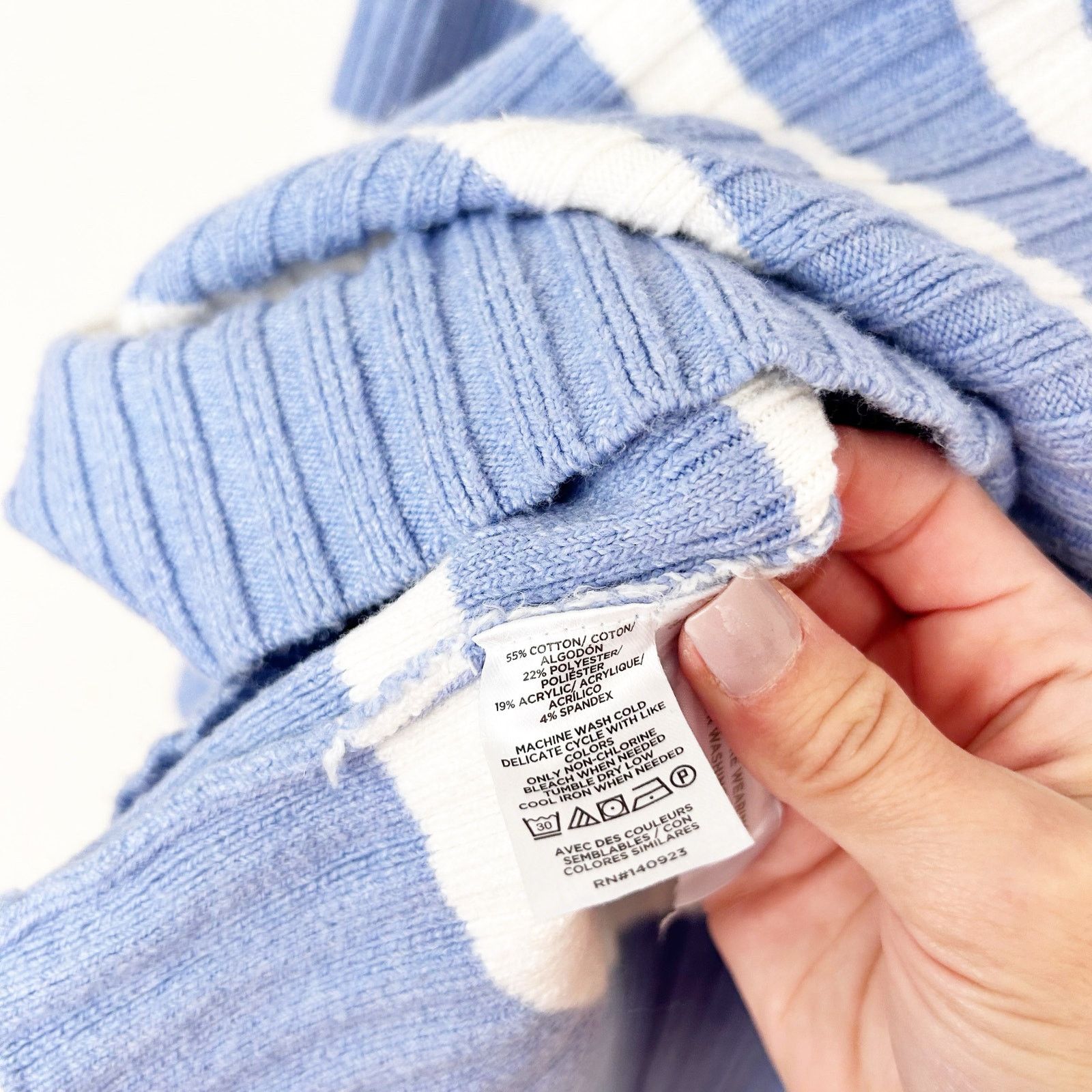 Loft Loft Blue White Striped Ribbed Turtleneck Sweater Sz S Size S / US 4 / IT 40 - 3 Thumbnail