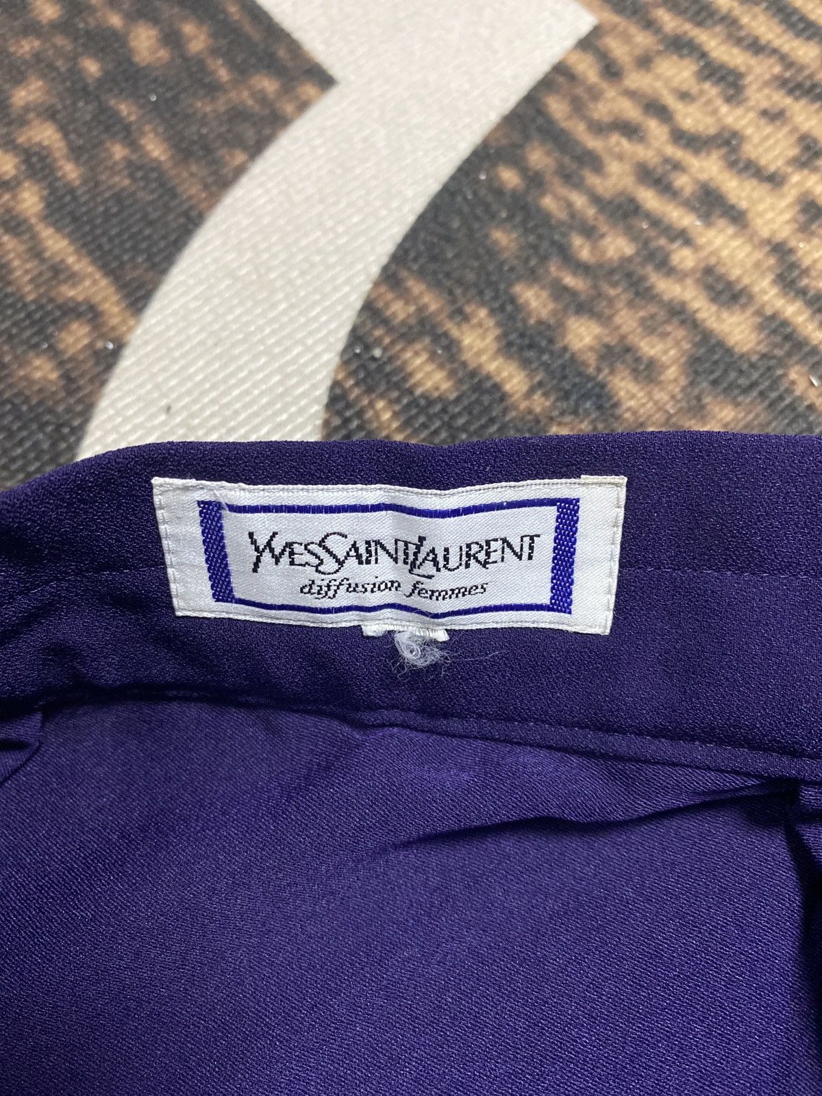 Vintage × Yves Saint Laurent Vintage YSL midi skirts Size 26" / US 2 / IT 38 - 10 Thumbnail