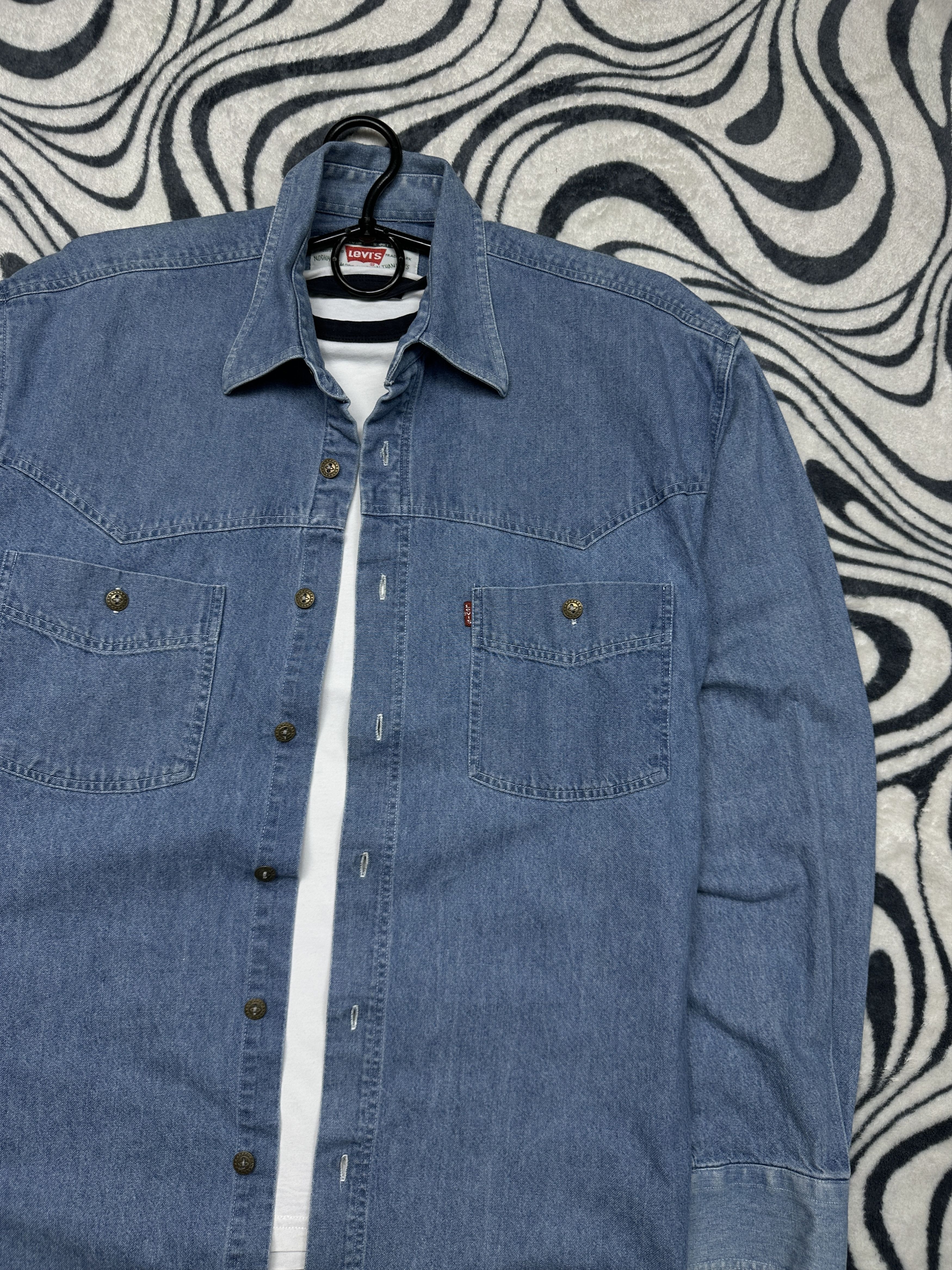 Levi's Levi's 90s Vintage Mens Denim Shirt Size US L / EU 52-54 / 3 - 2 Thumbnail