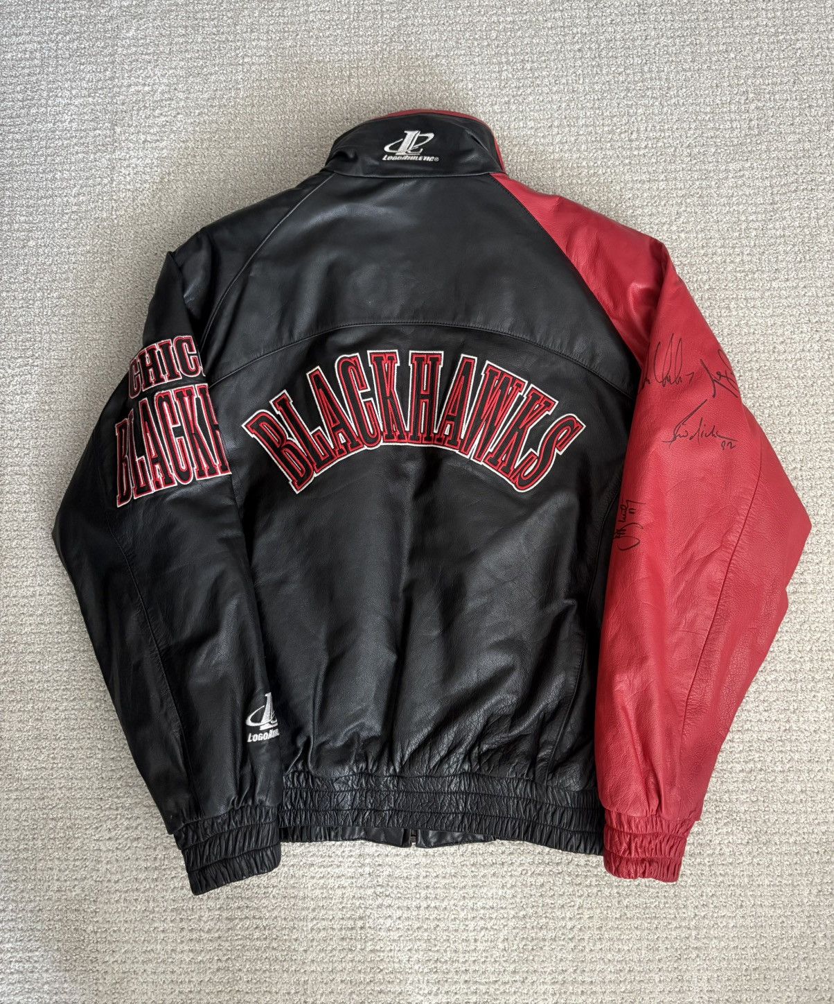 Logo Athletic Signed 1990s Chicago Blackhawks Shark Tooth Leather Jacket Size US M / EU 48-50 / 2 - 2 Thumbnail
