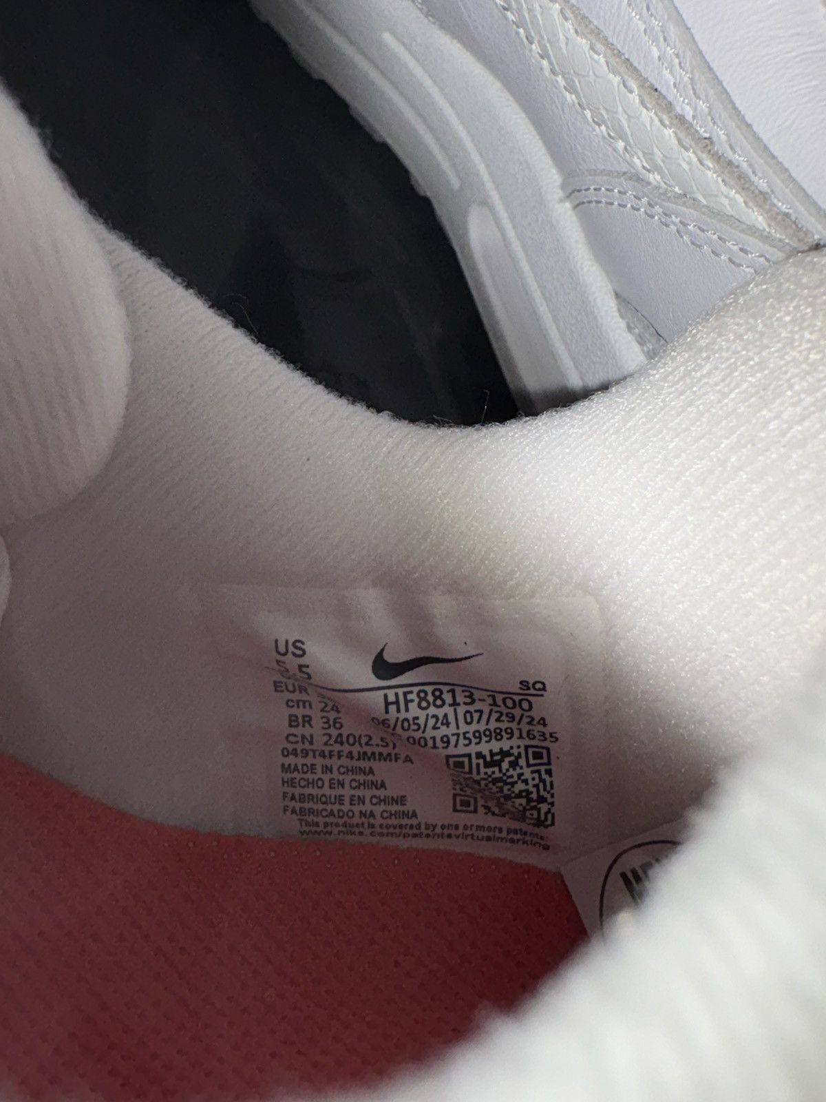 Nike × Supreme Supreme Nike Air Max 1 ‘87 SP (Womens 7) Size US 5.5 / EU 38 - 6 Thumbnail