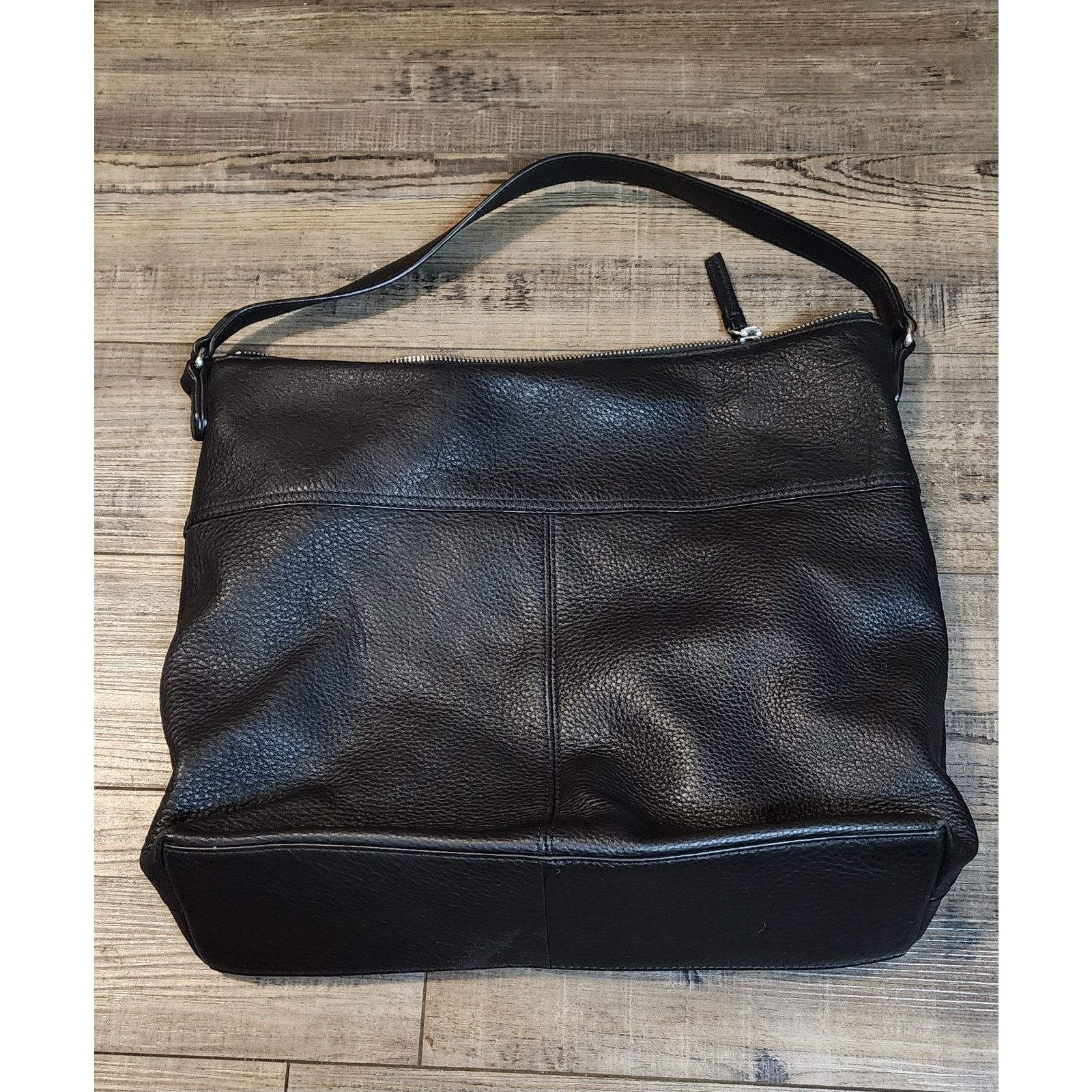 Vince Camuto Vince Camuto Black Soft Leather Purse Bag Zippers Preowned Y Size ONE SIZE - 2 Thumbnail