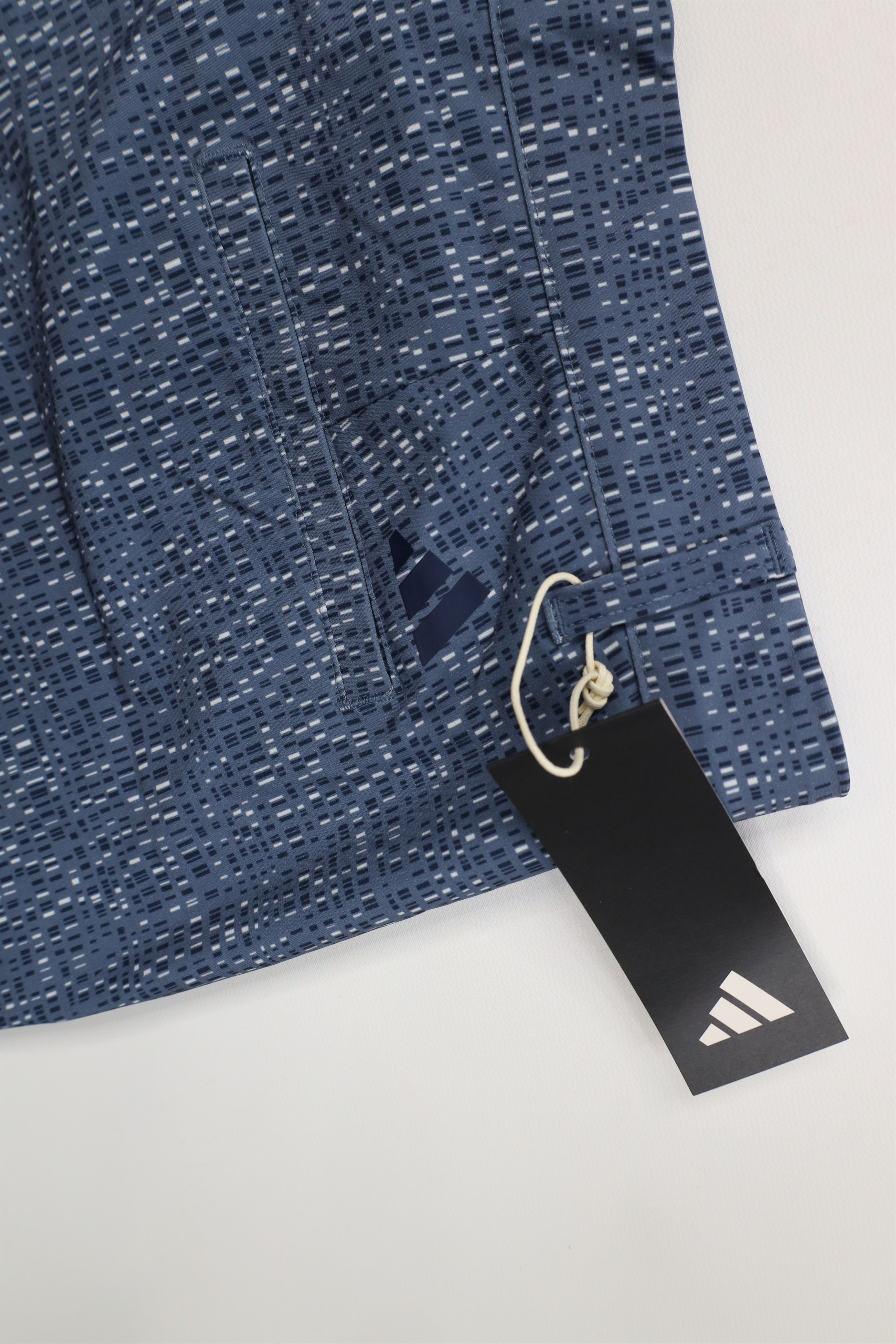 Adidas Deadstock Vintage Y2K Adidas Golf Geometric Golfing Shorts Size US 38 / EU 54 - 15 Thumbnail