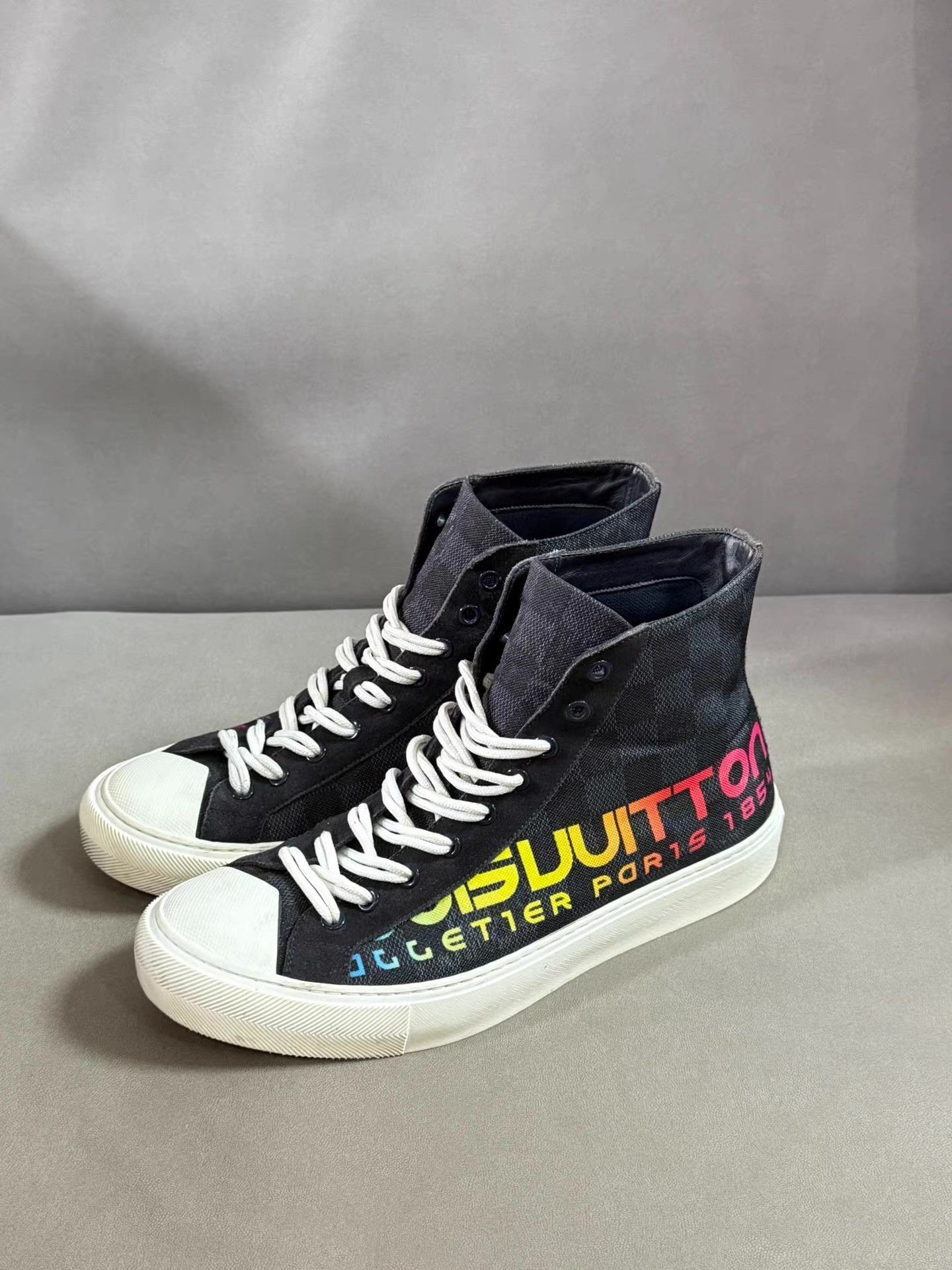 Louis Vuitton Louis Vuitton Rainbow Monogram Damier High-Top Sneakers Ｑ20 Size US 8 / EU 41 - 7 Thumbnail