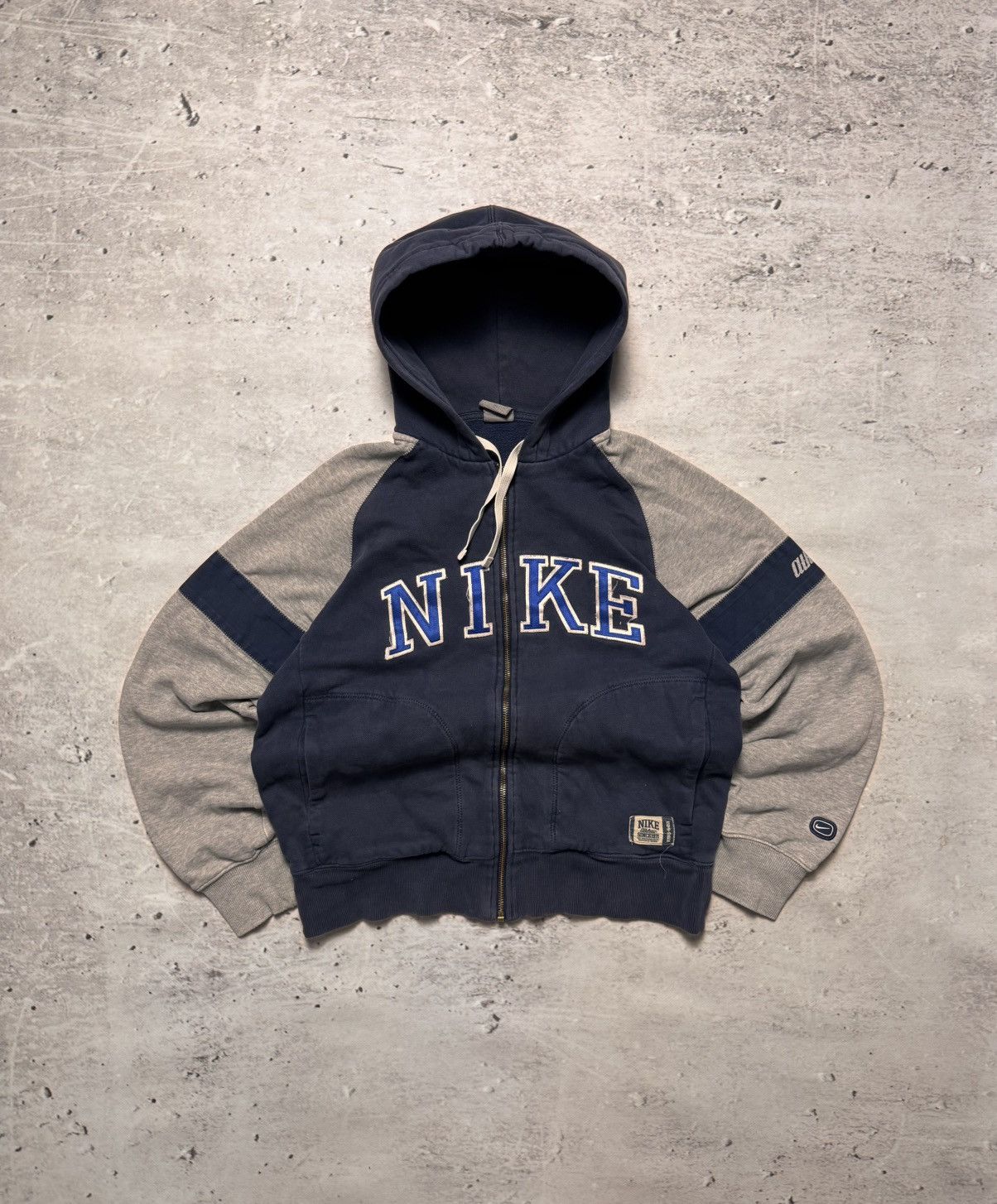 Nike × Vintage NIKE VINTAGE CENTER LOGO OVERSIZE BOXY ZIP HOODIE Size US S / EU 44-46 / 1 - 1 Thumbnail