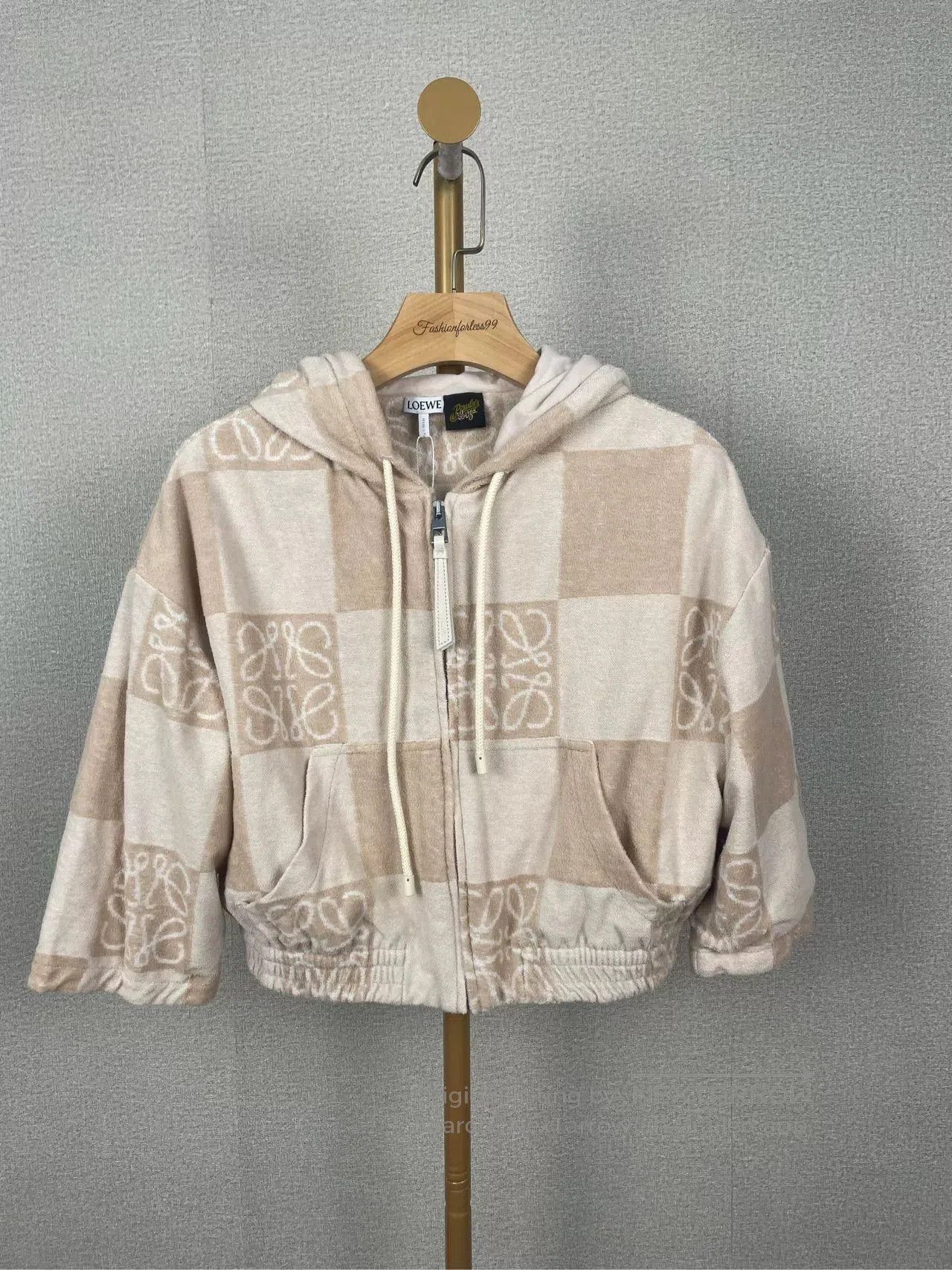 Loewe Loewe Cropped Zip Hoodie. Size US XL / EU 56 / 4 - 1 Thumbnail