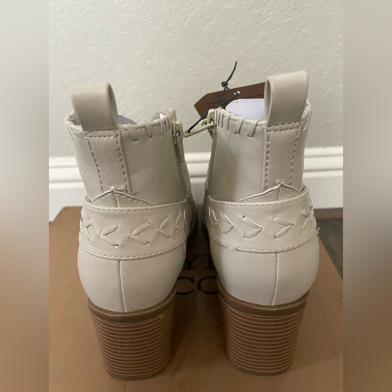 Frye Frye & Co. Palma Stacked Ankle Bootie Sand m 9.5 Size US 9.5 / IT 39.5 - 4 Thumbnail