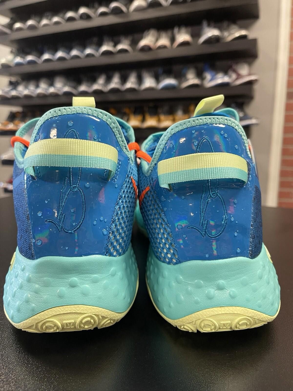 Size 12 Nike PG x NBA 2K20 Gatorade 2K Gamer Exclusive