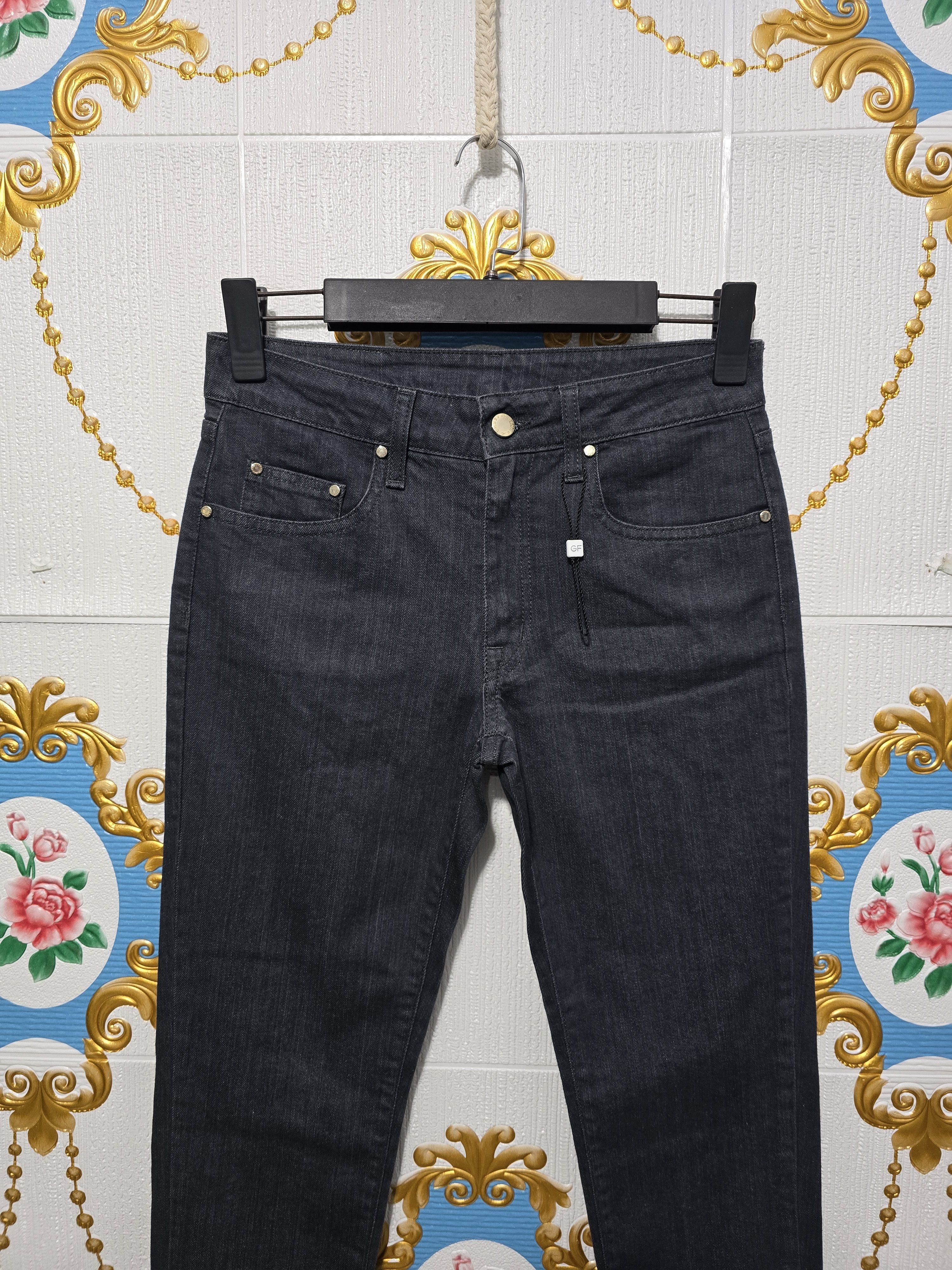 Gianfranco Ferre GIANFRANCO FERRE vintage rare Jeans ,NEW women small Size 26" / US 2 / IT 38 - 2 Thumbnail