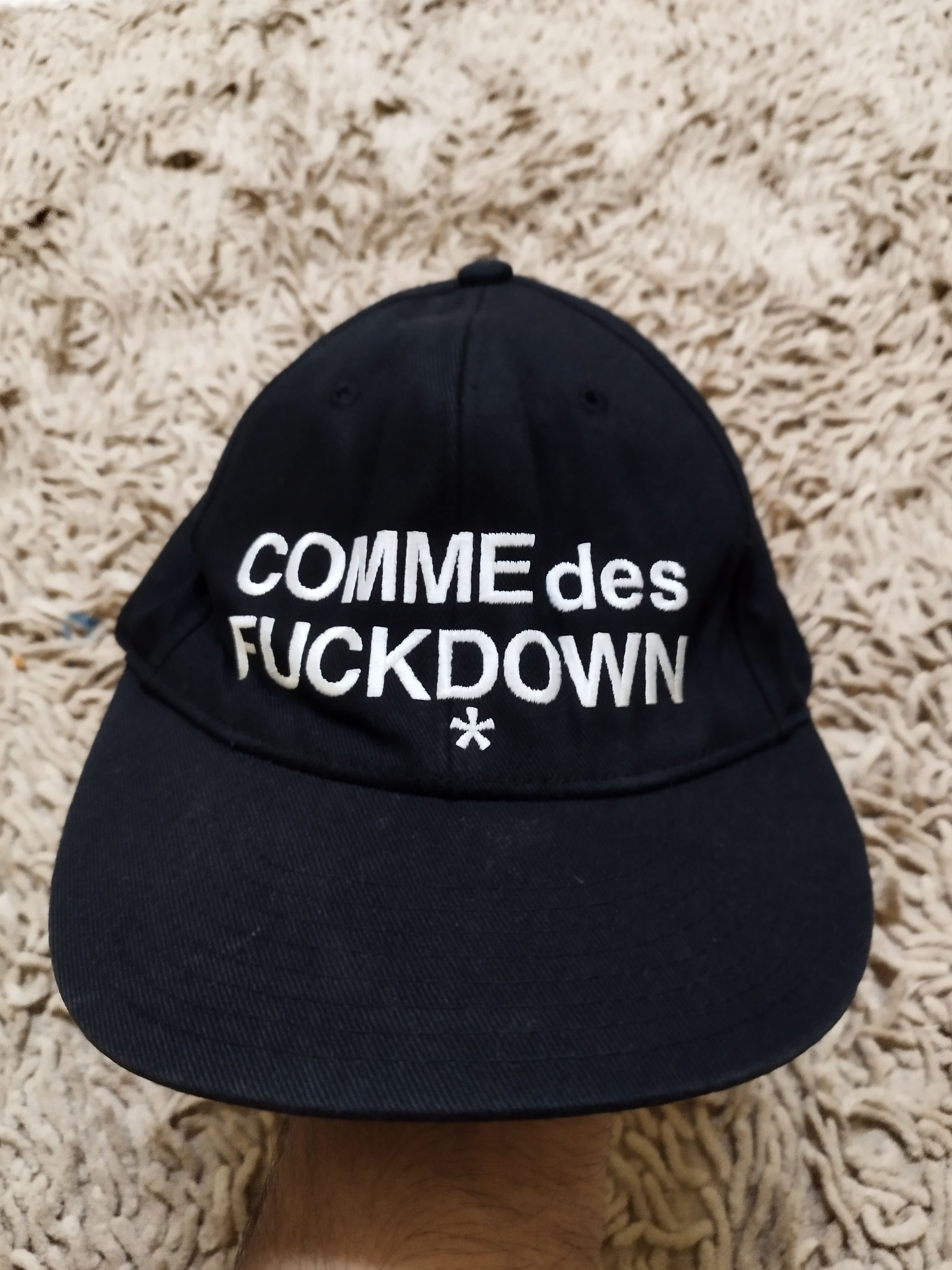 Commes des f down hotsell