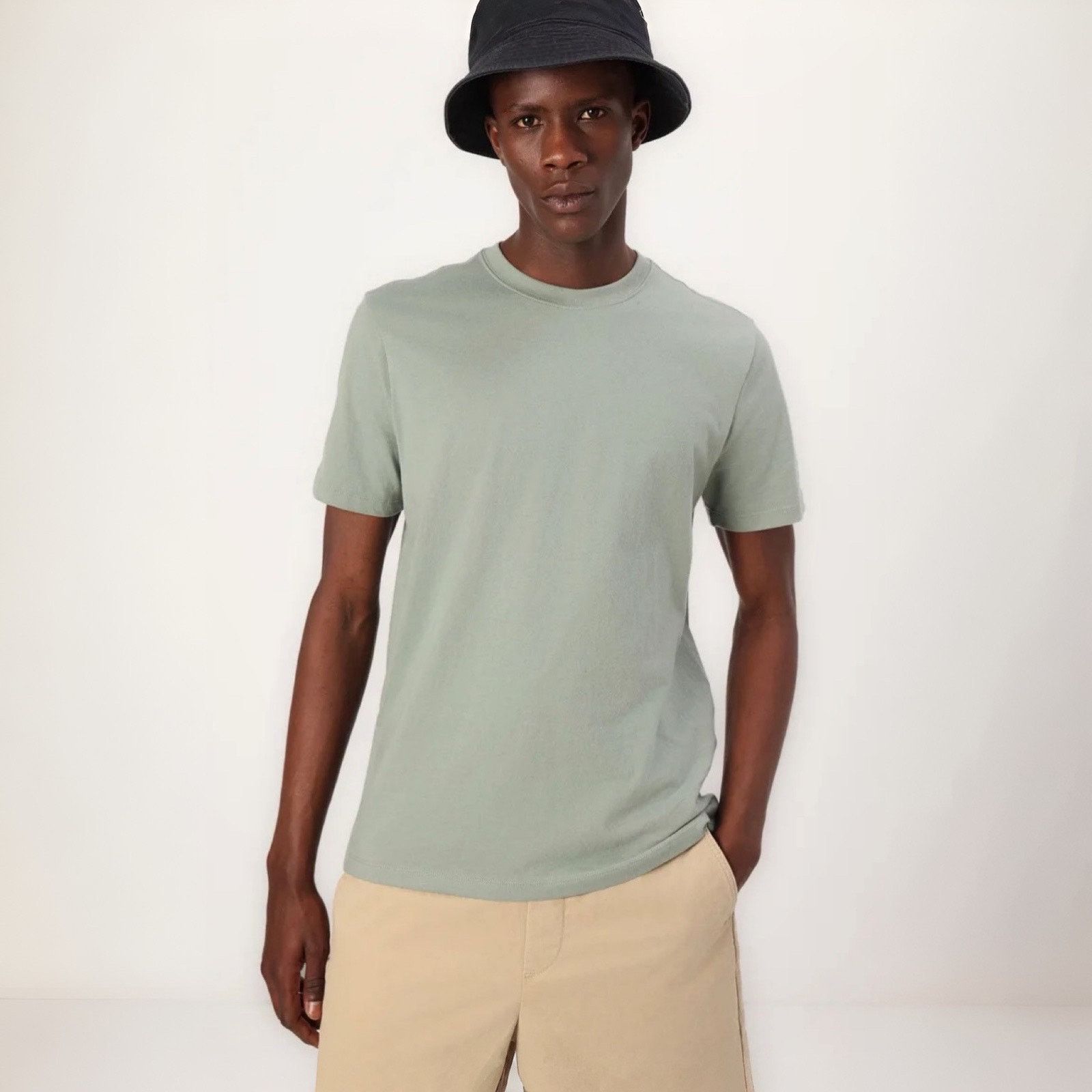 Gap Gap Essential Crew T-Shirt Size US XL / EU 56 / 4 - 1 Thumbnail