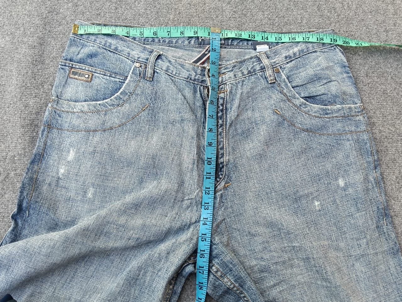 Pelle Pelle Pelle Pelle Marc Buchanan Baggy Denim Jeans Light Wash. Size US 38 / EU 54 - 5 Thumbnail