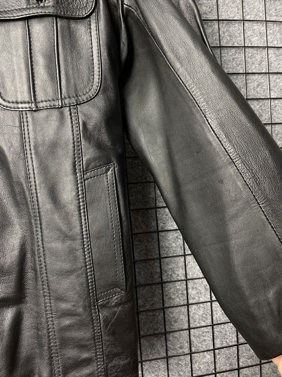 Genuine Leather × Vintage Vintage 90s Genuine Leather Blazer Jacket Size L Size US L / EU 52-54 / 3 - 10 Thumbnail