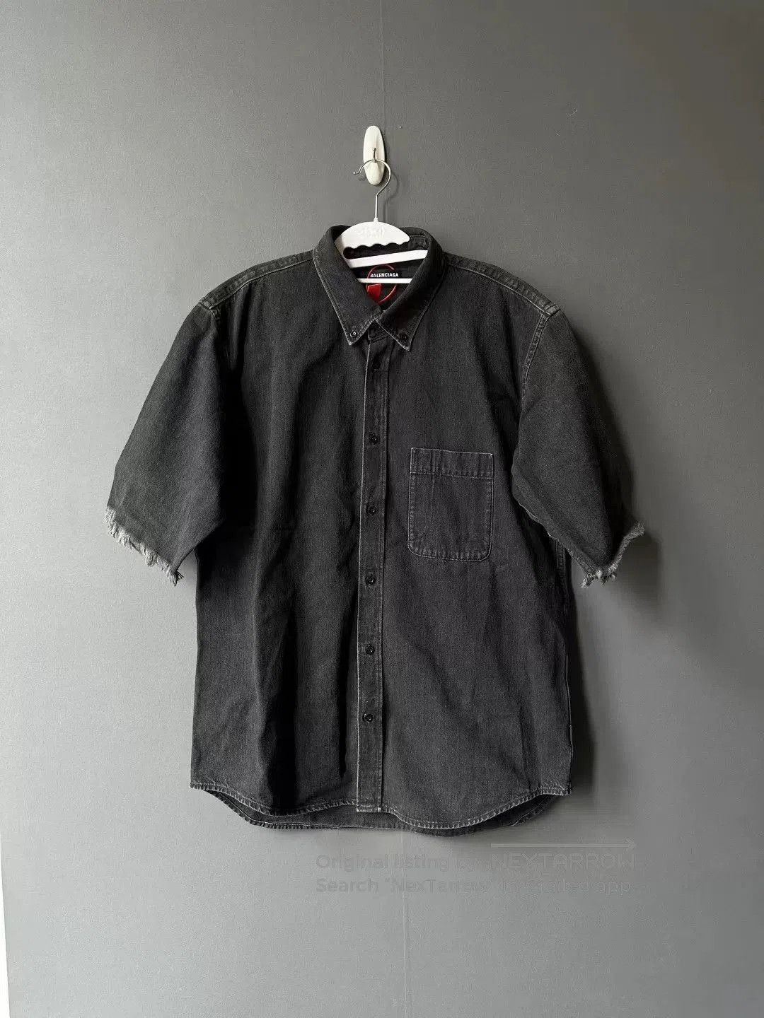 Balenciaga Balenciaga Back Logo Denim Short Sleeve Shirt. Size US XS / EU 42 / 0 - 2 Thumbnail