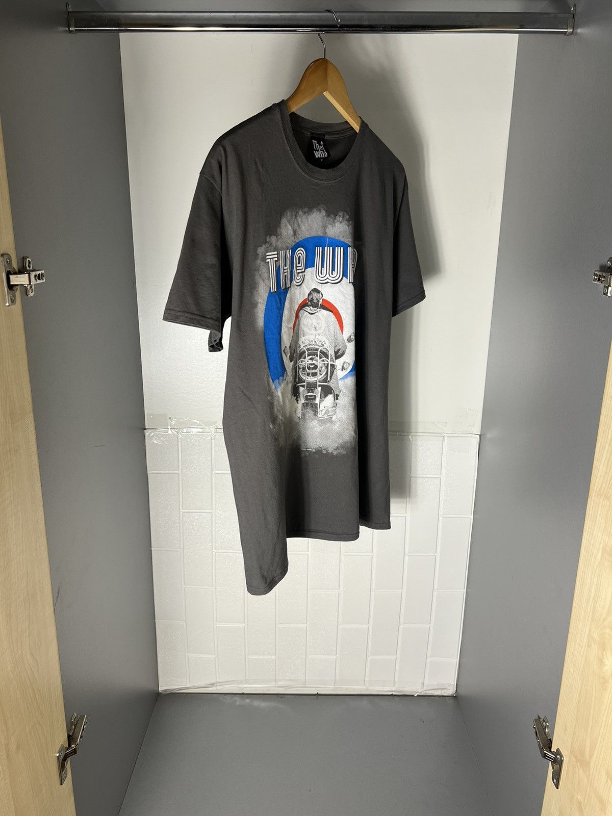 Band Tees VINTAGE THE WHO WORLD TOUR ROCK T-SHIRT RETRO METAL Y2K 90s Size US XL / EU 56 / 4 - 7 Thumbnail