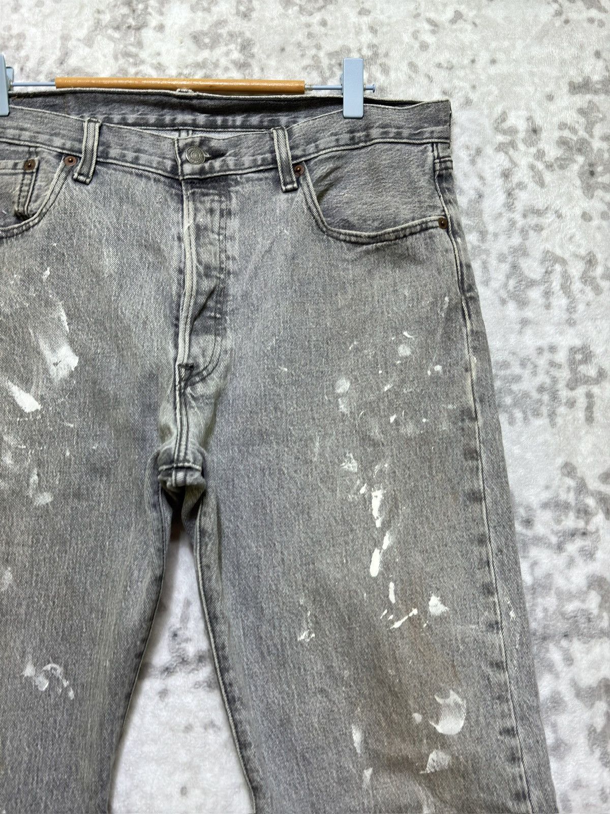 Levi's Vintage Levi’s 501 Gray Washed Paint Splatter Denim Jeans Size US 34 / EU 50 - 5 Thumbnail