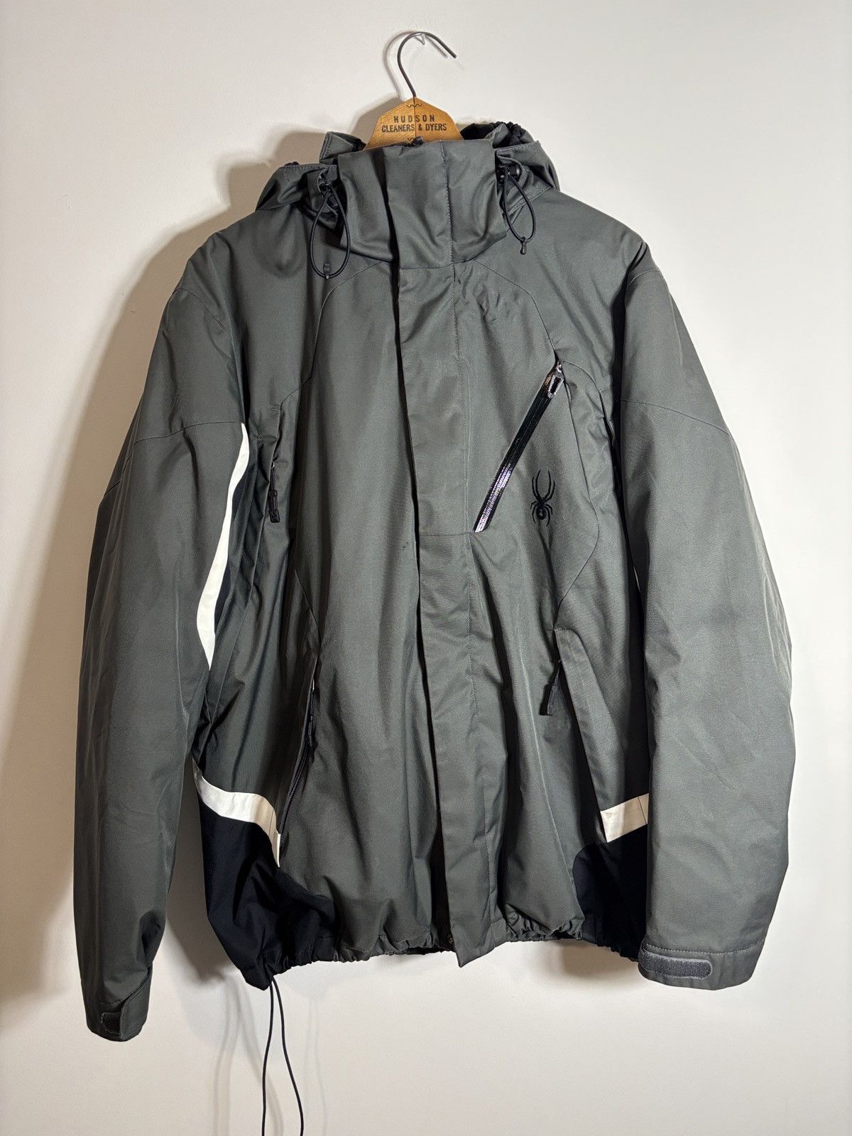 Spyder Spyder Winter Ski Snowboard Jacket XL Size US XL / EU 56 / 4 - 1 Thumbnail