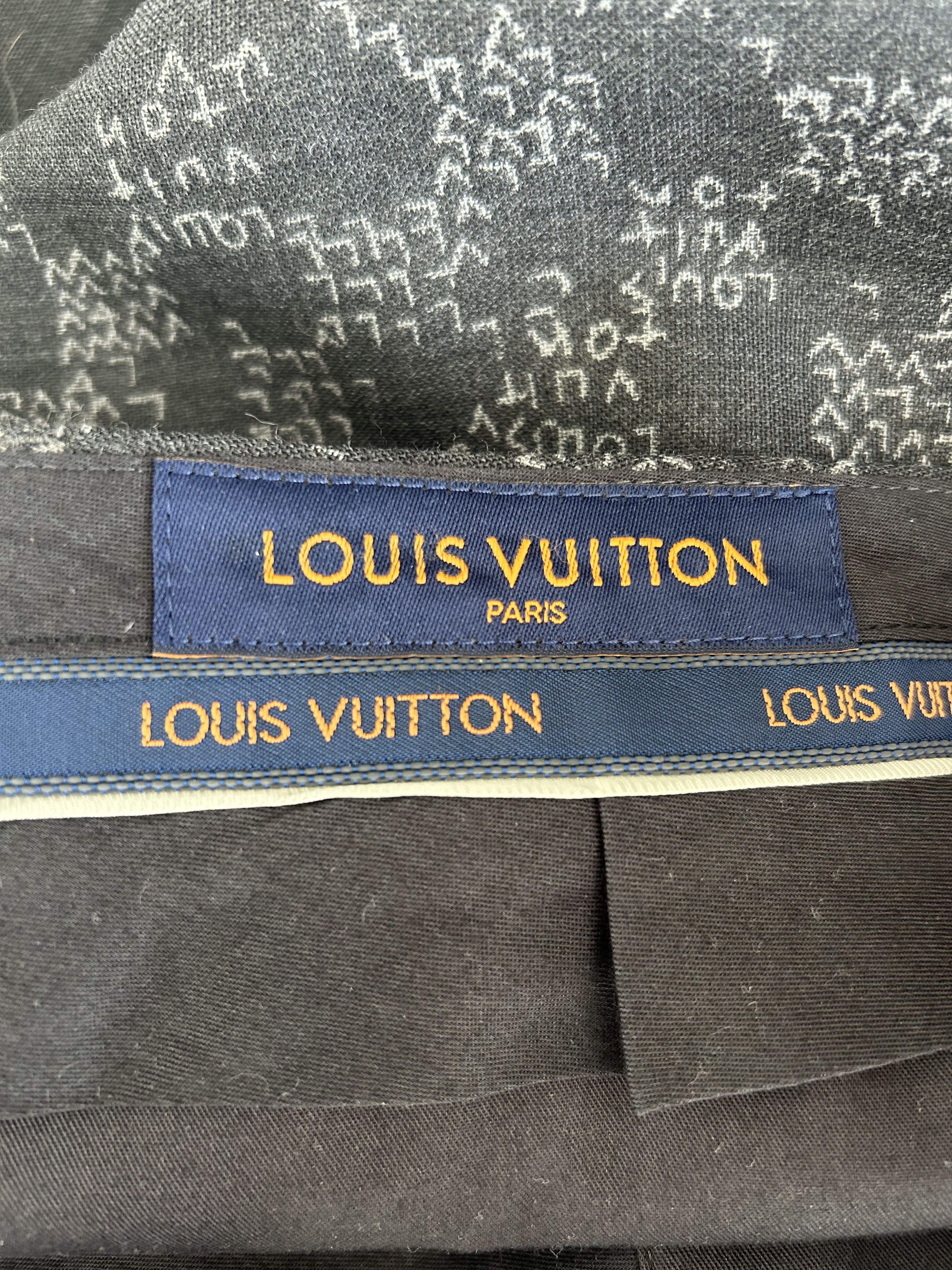 Louis Vuitton Louis Vuitton Grey & White LV Spread Trousers Size US 32 / EU 48 - 3 Thumbnail
