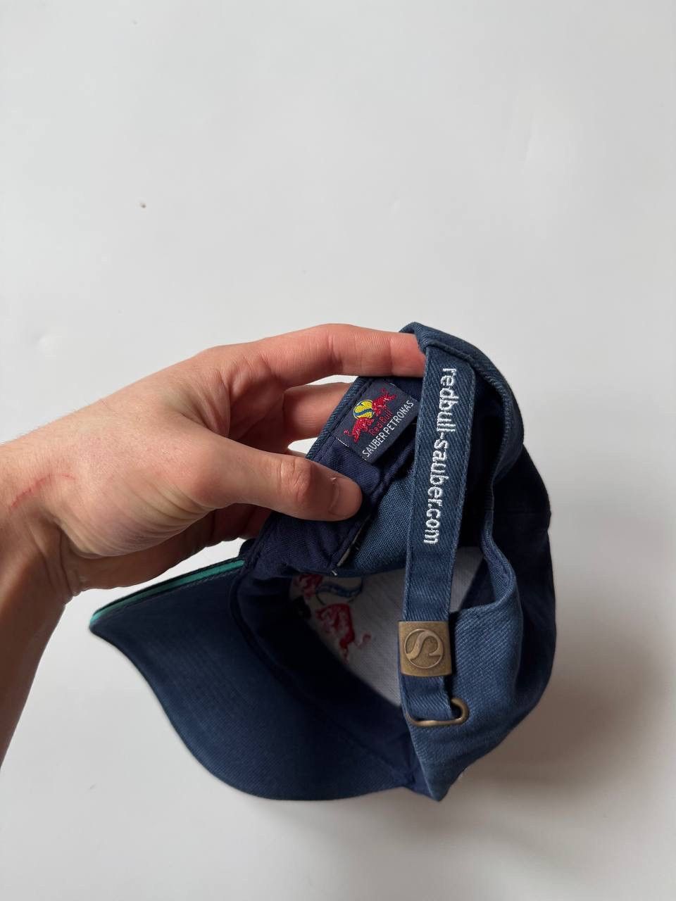 Red Bull Vintage Red Bull Sauber Petronas Racing cap OS Size ONE SIZE - 4 Thumbnail