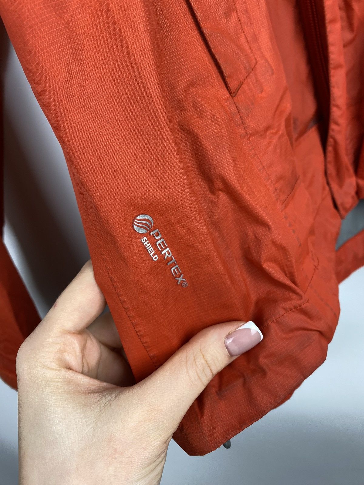 Rab Rab Downpour men’s membrane hooded windbreaker jacket Size US XS / EU 42 / 0 - 8 Thumbnail