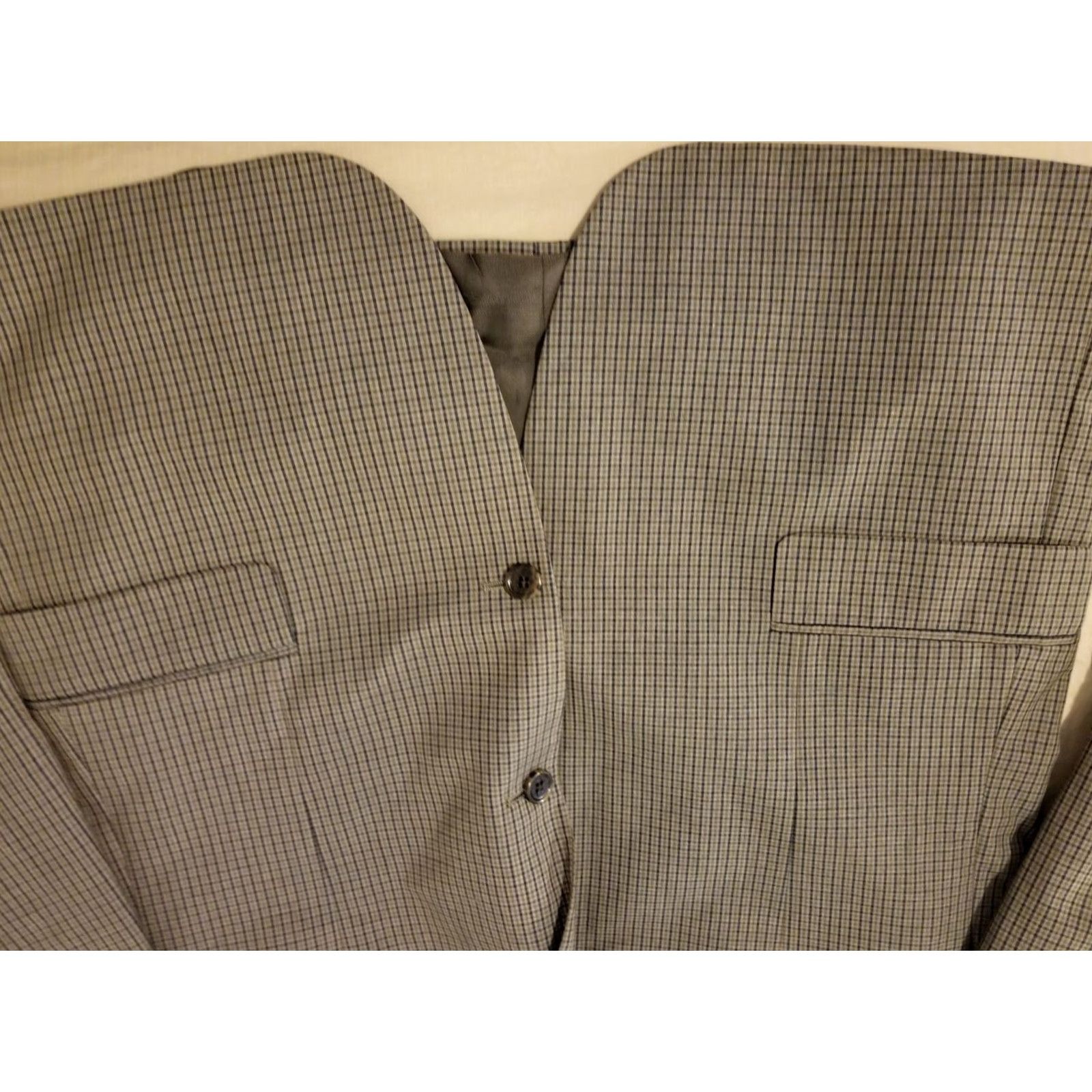 Michael Kors VINTAGE Michael Kors Jacket Blazer 46R Khaki Beige Mens 2 Piece Size 46R - 3 Thumbnail