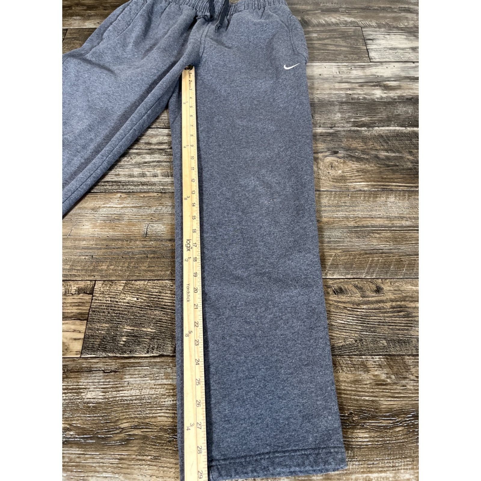 Nike VINTAGE Nike Sweatpants Mens Size Small Gray Athletic Sweatpants Joggers • Nike Fleece Pants Regular Fit Ladies? Size US 29 - 2 Thumbnail