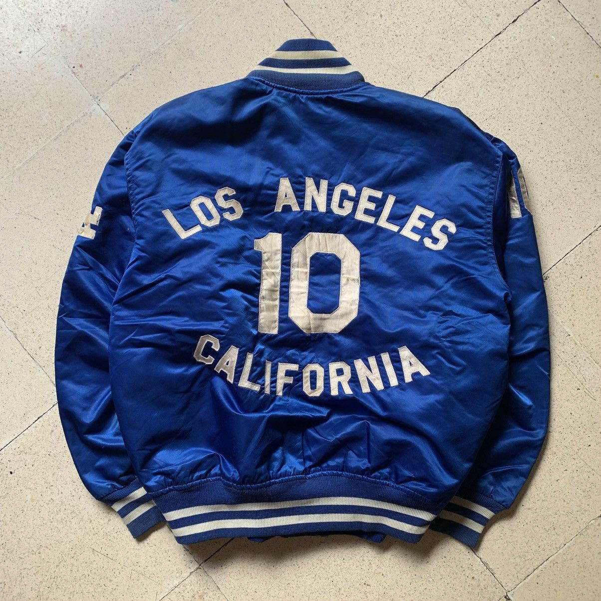 MLB Vtg 90s La Dodgers Bomber Jacket Size US L / EU 52-54 / 3 - 11 Thumbnail