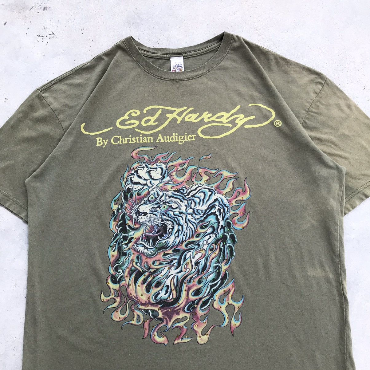 Ed Hardy Vintage 90's Ed Hardy " White Tiger Flame Icing " T-Shirt Size US L / EU 52-54 / 3 - 3 Thumbnail